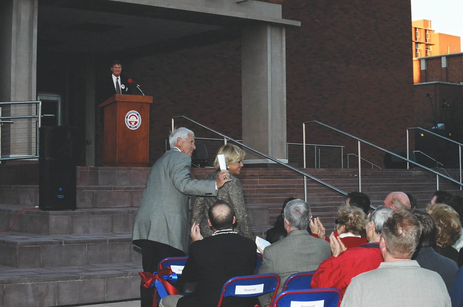 2004