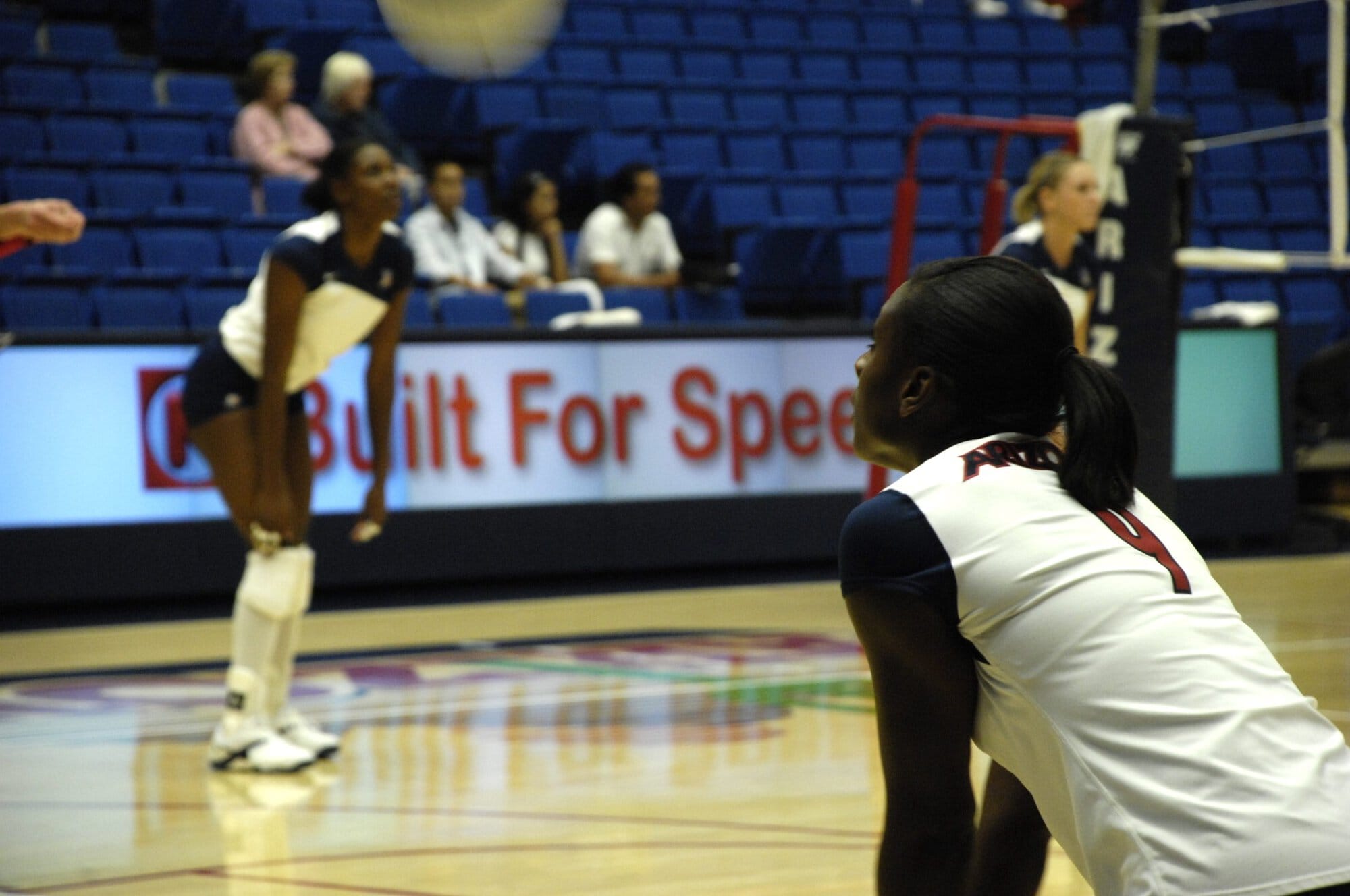 UA Volleyball vs Washington State 11-01-07