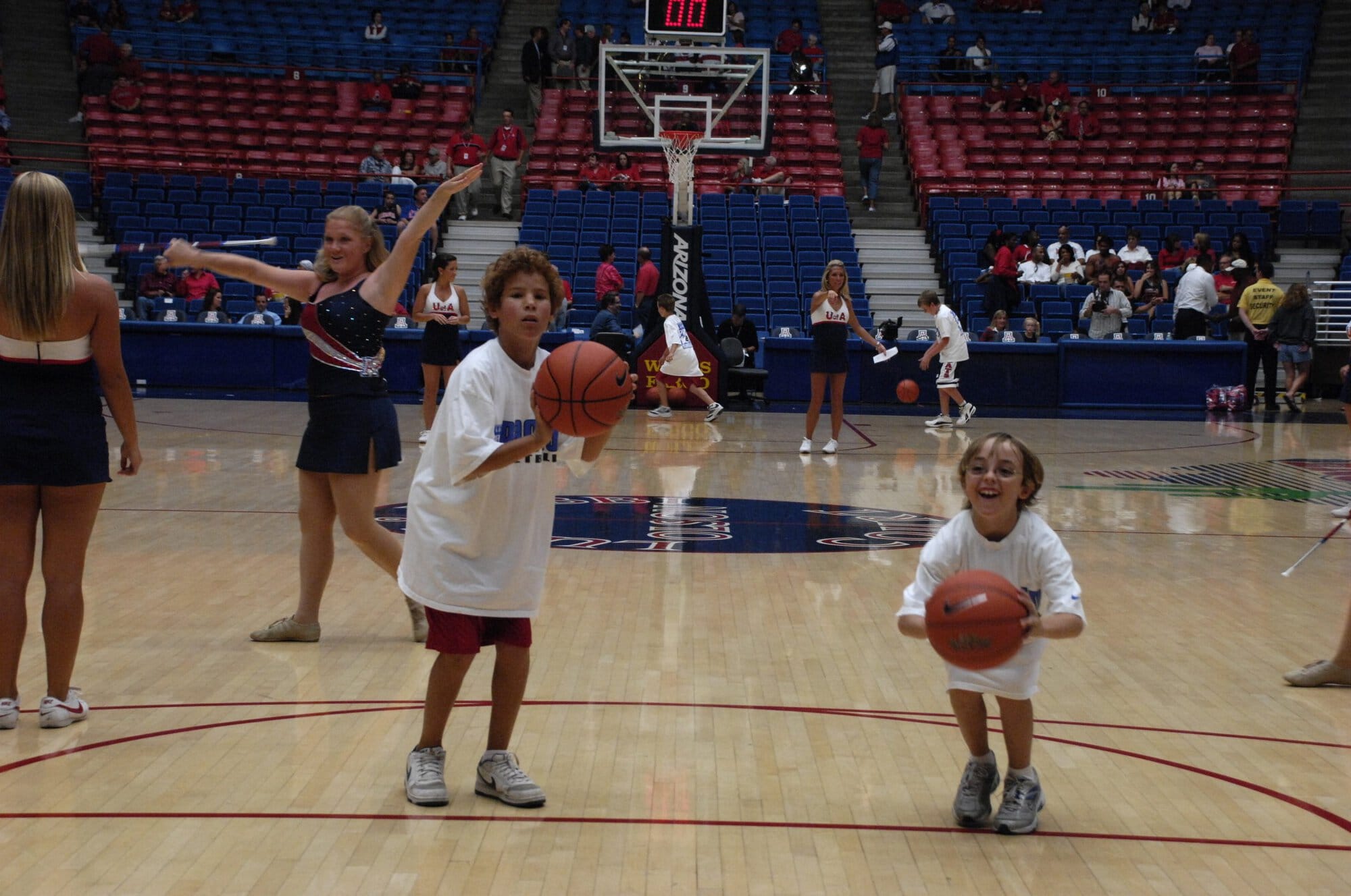 UA vs Concordia Basketball 11-04-07