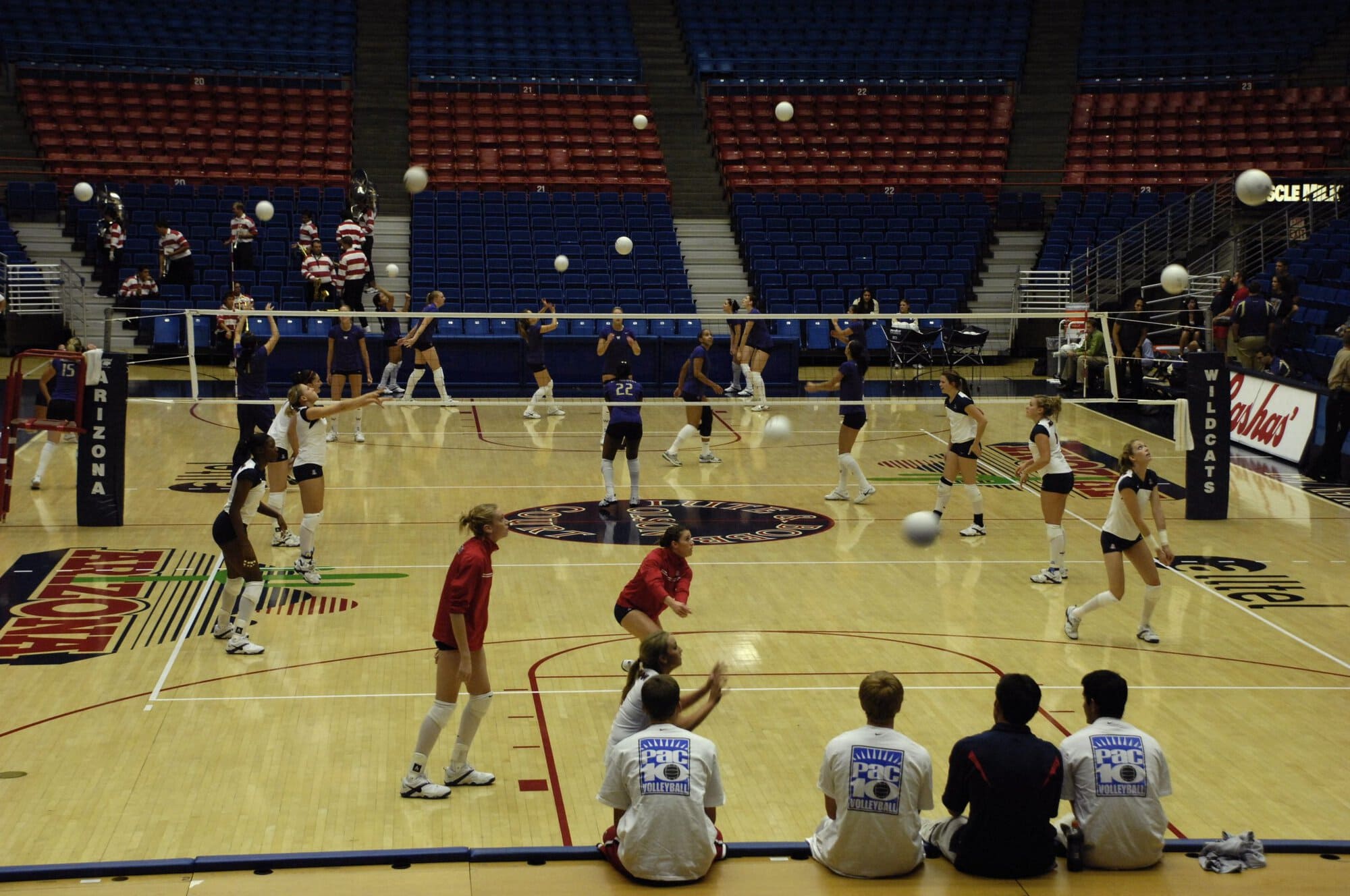 UA Volleyball vs Washington State 11-01-07