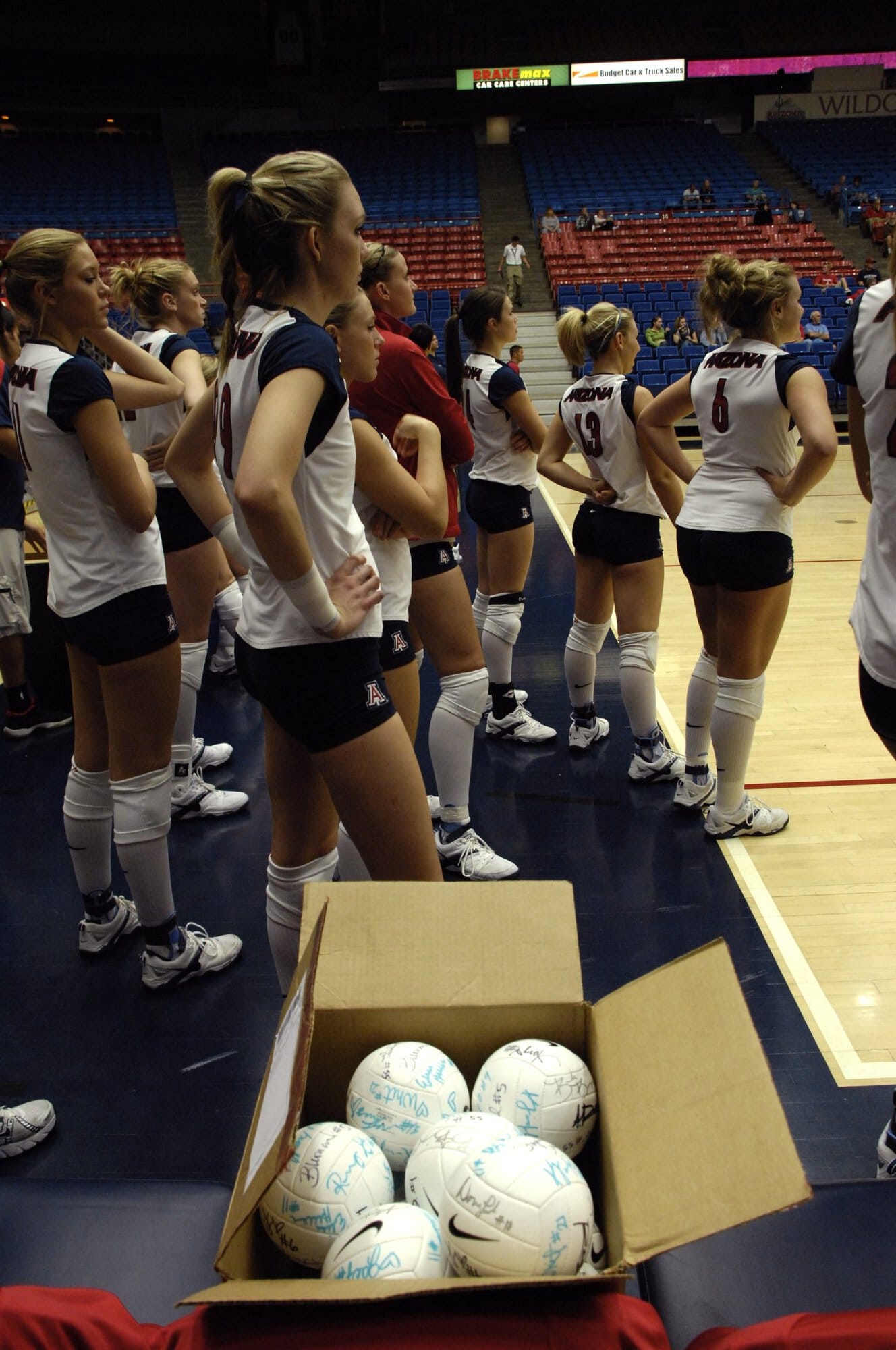 UA Volleyball vs Washington State 11-01-07