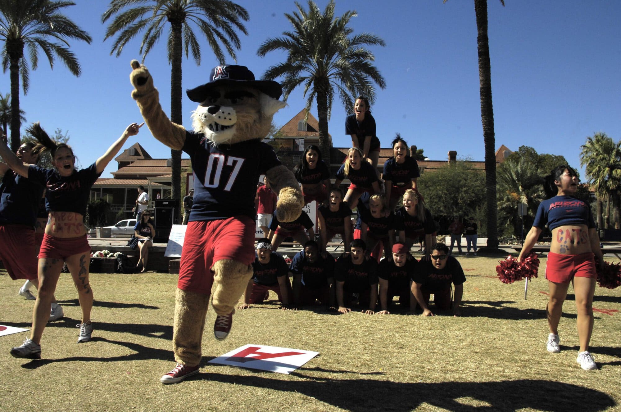 Cheer and Dunking Contest 11-02-07