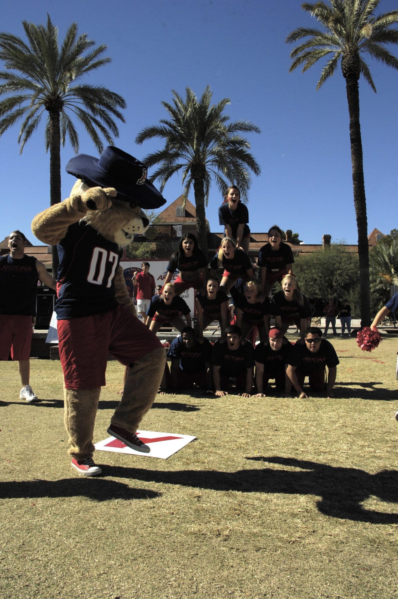Cheer and Dunking Contest 11-02-07