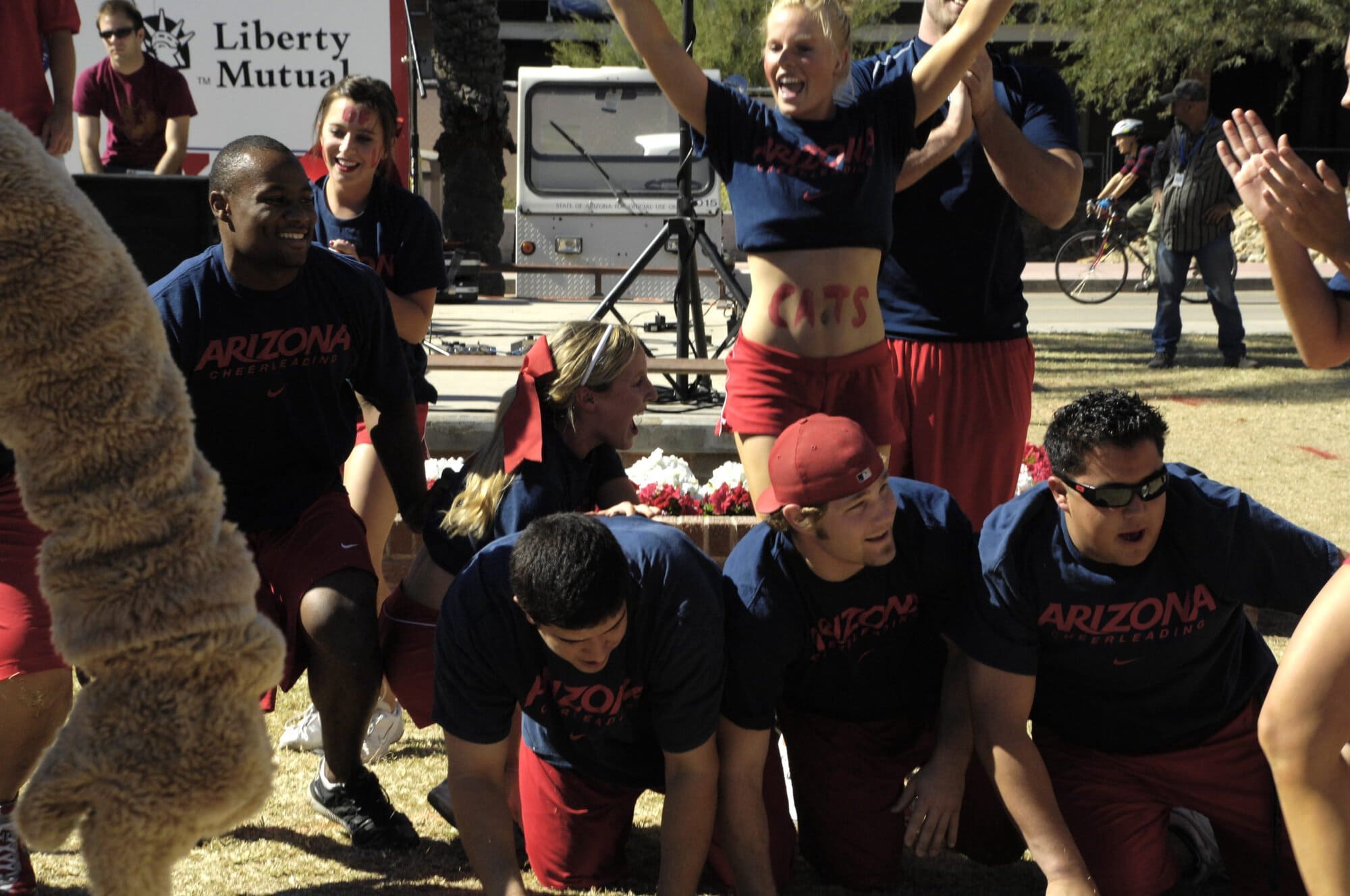 Cheer and Dunking Contest 11-02-07