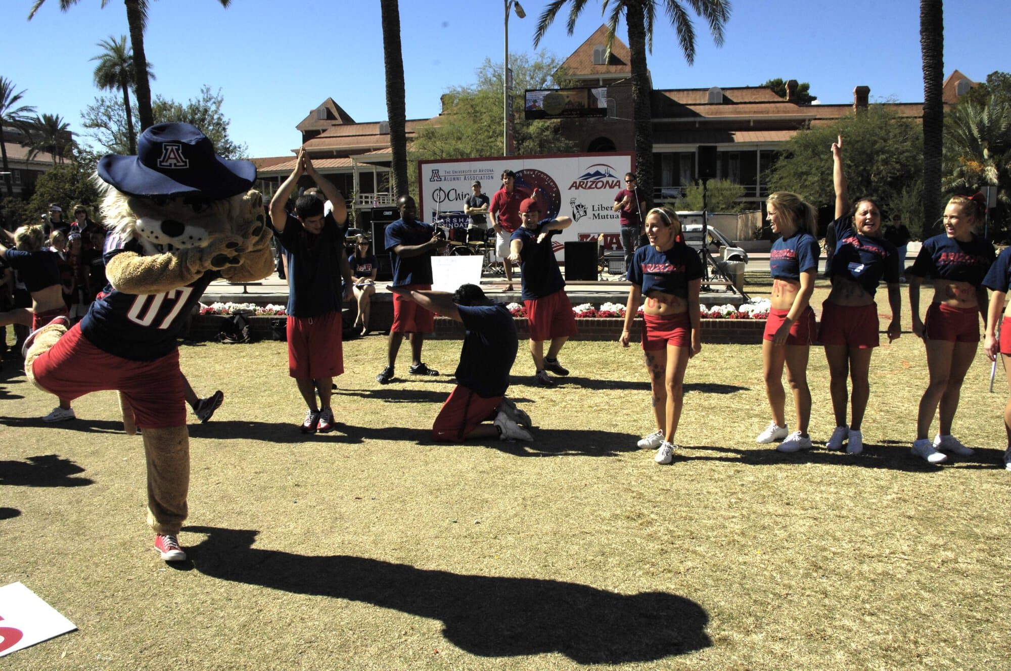 Cheer and Dunking Contest 11-02-07