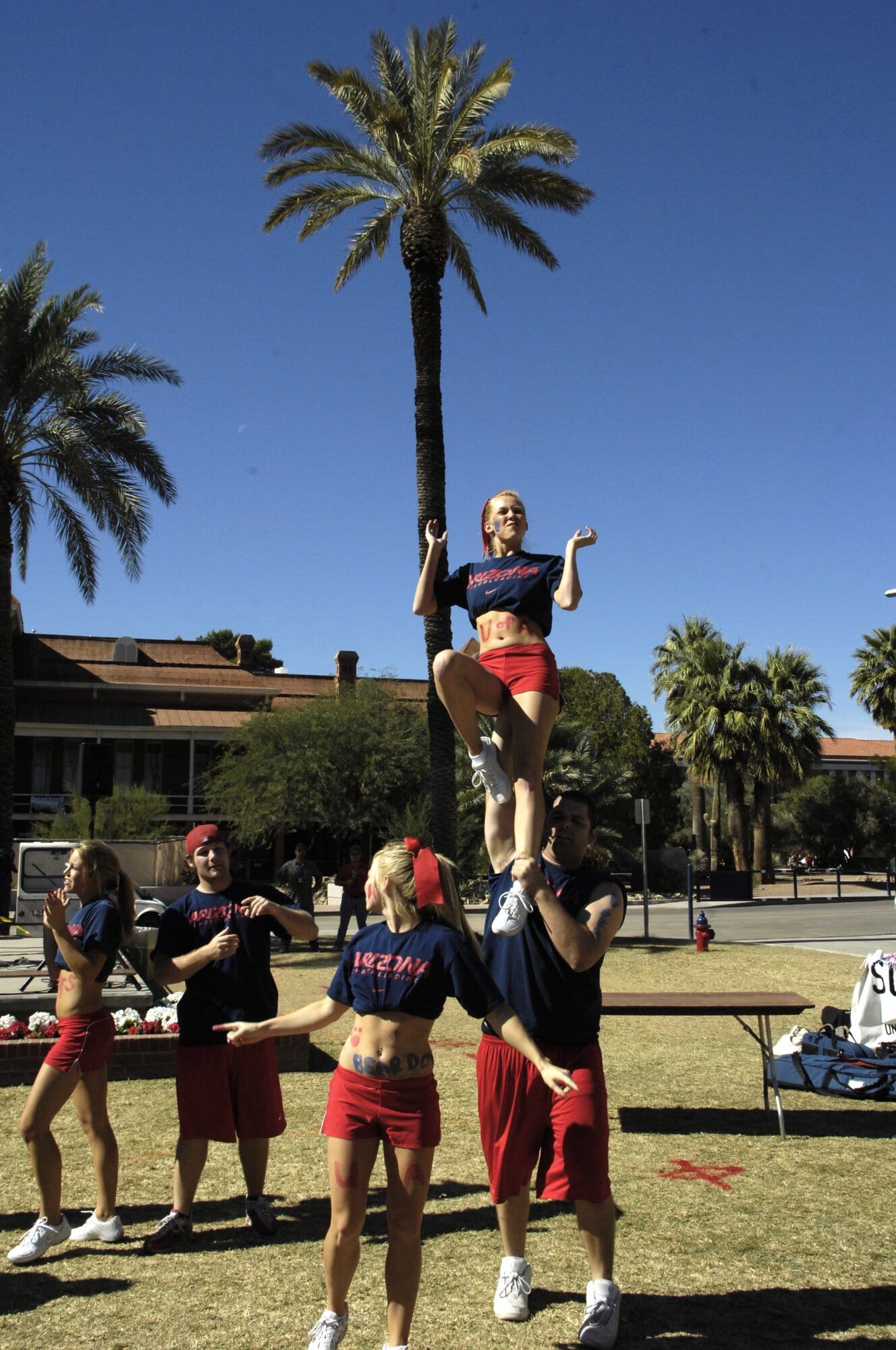 Cheer and Dunking Contest 11-02-07
