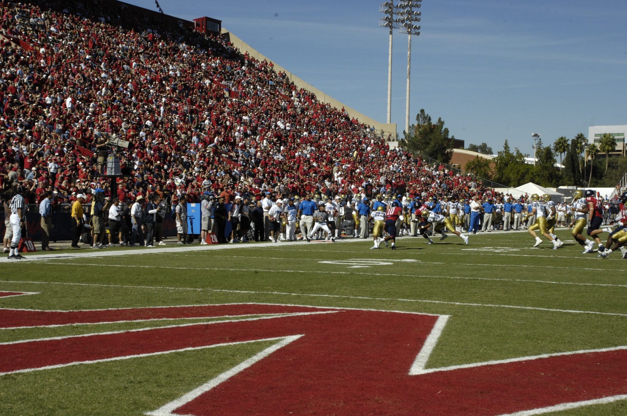 UA vs UCLA Football Game 11-03-07