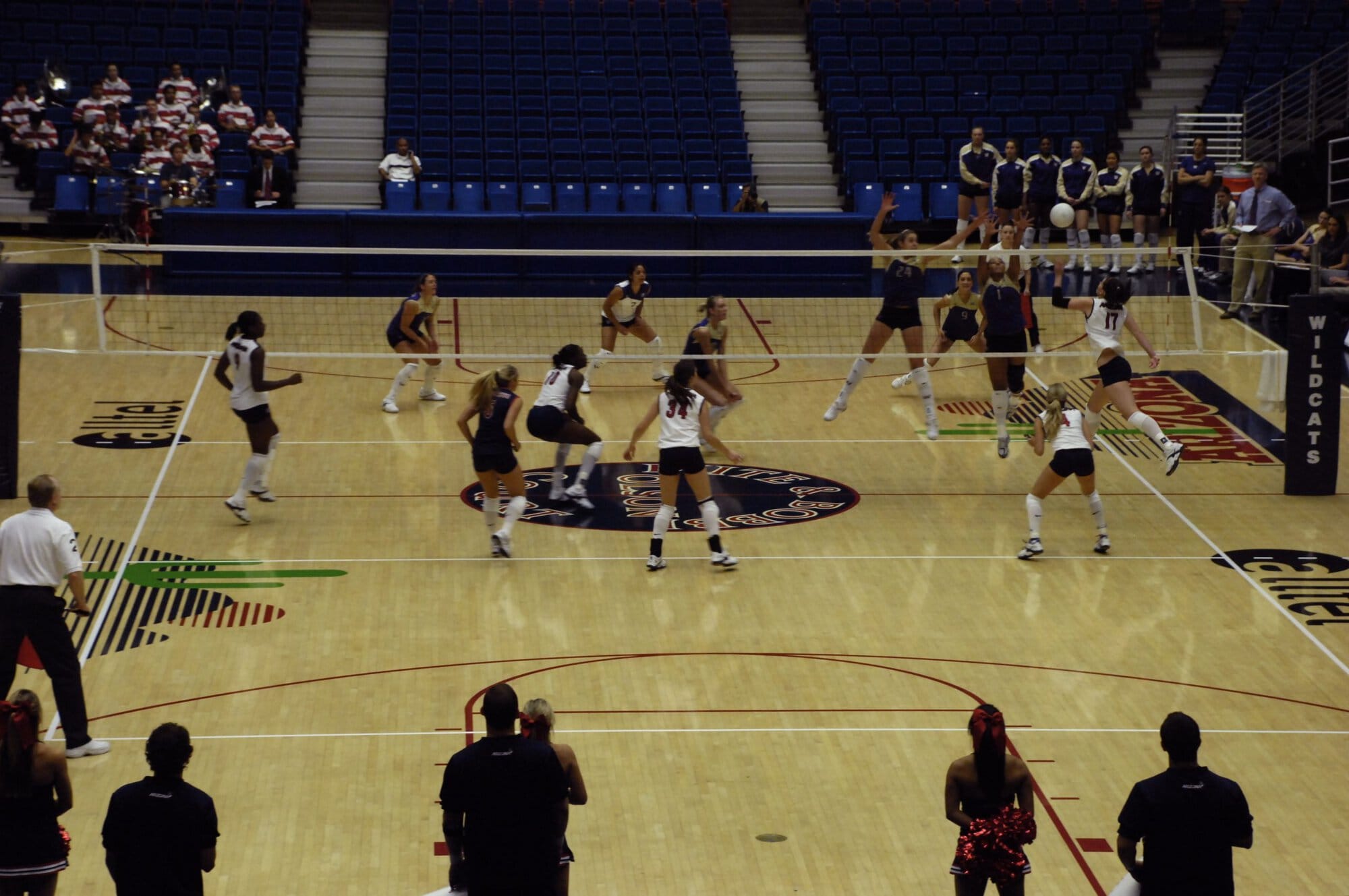 UA Volleyball vs Washington State 11-01-07