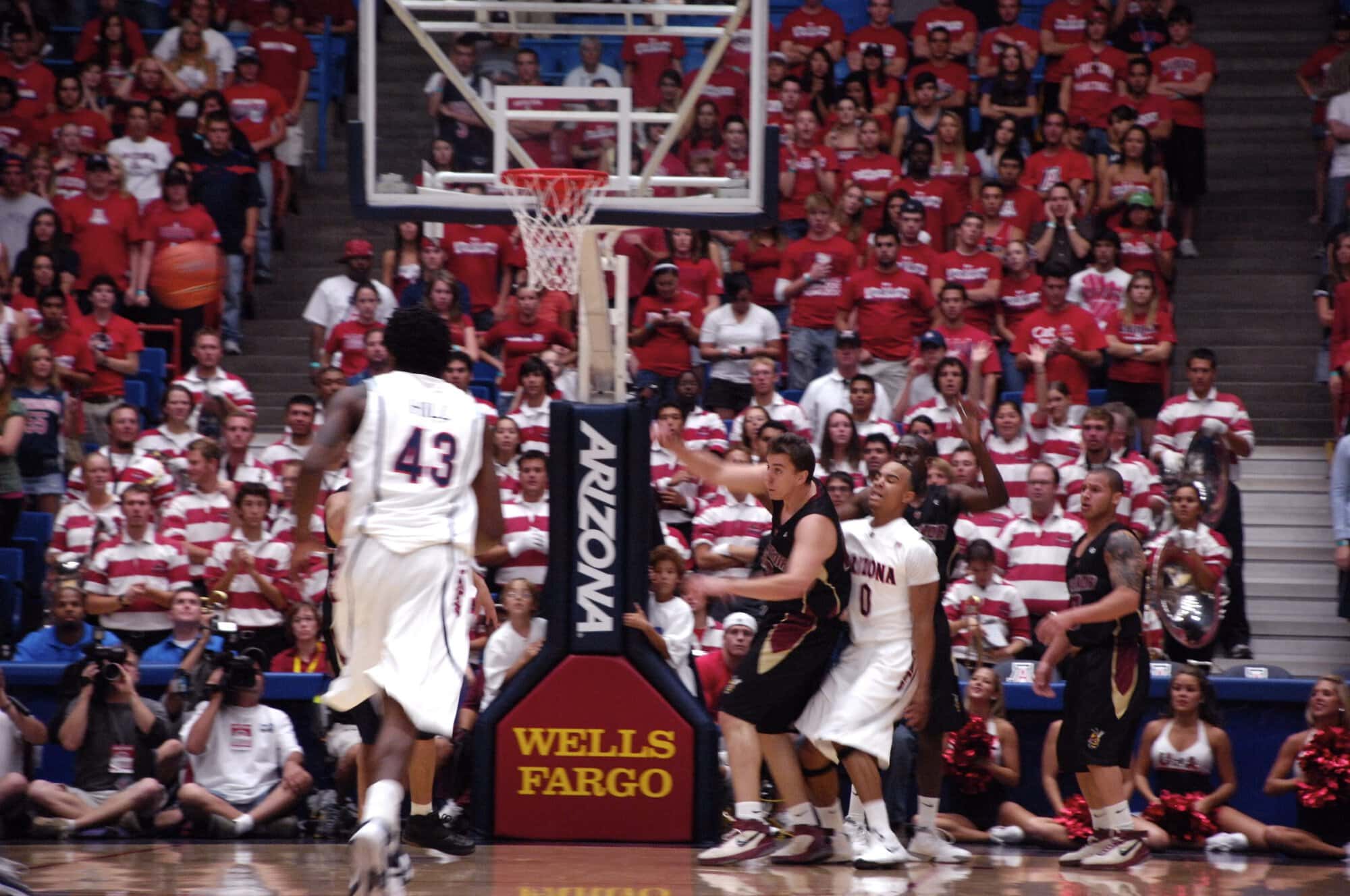 UA vs Concordia Basketball 11-04-07