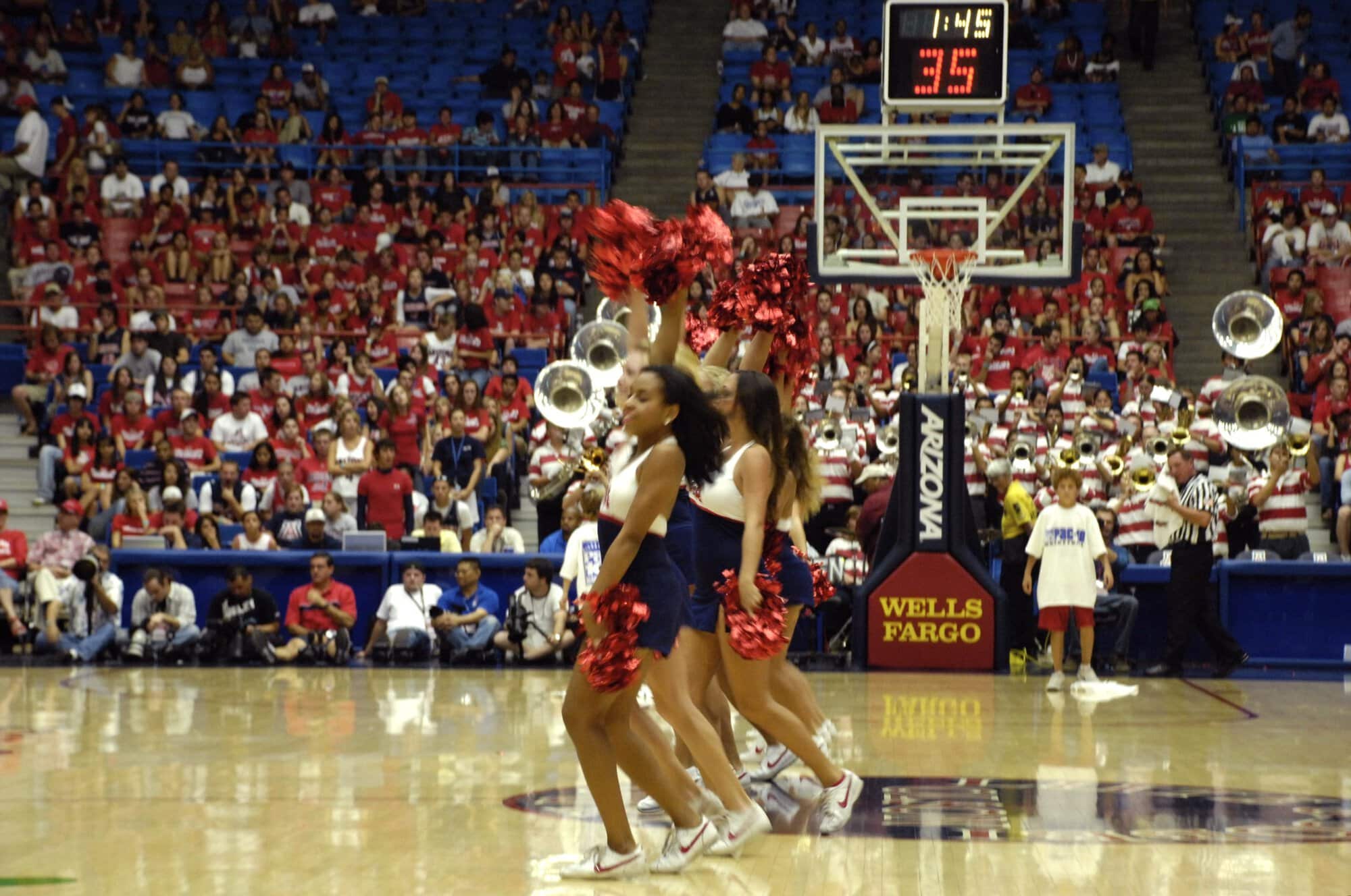 UA vs Concordia Basketball 11-04-07