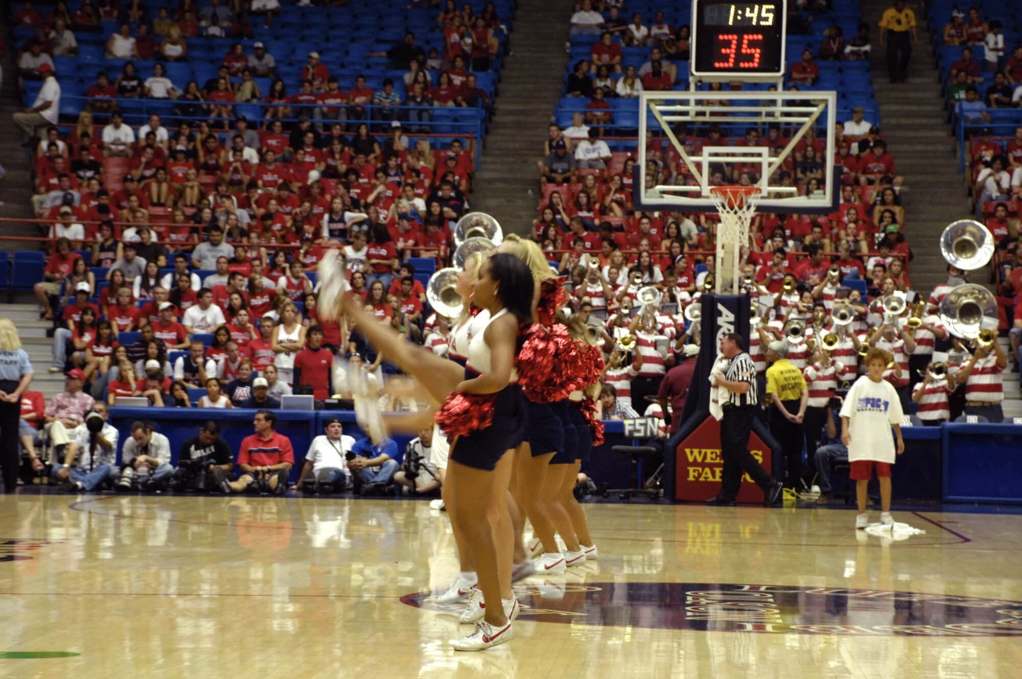 UA vs Concordia Basketball 11-04-07