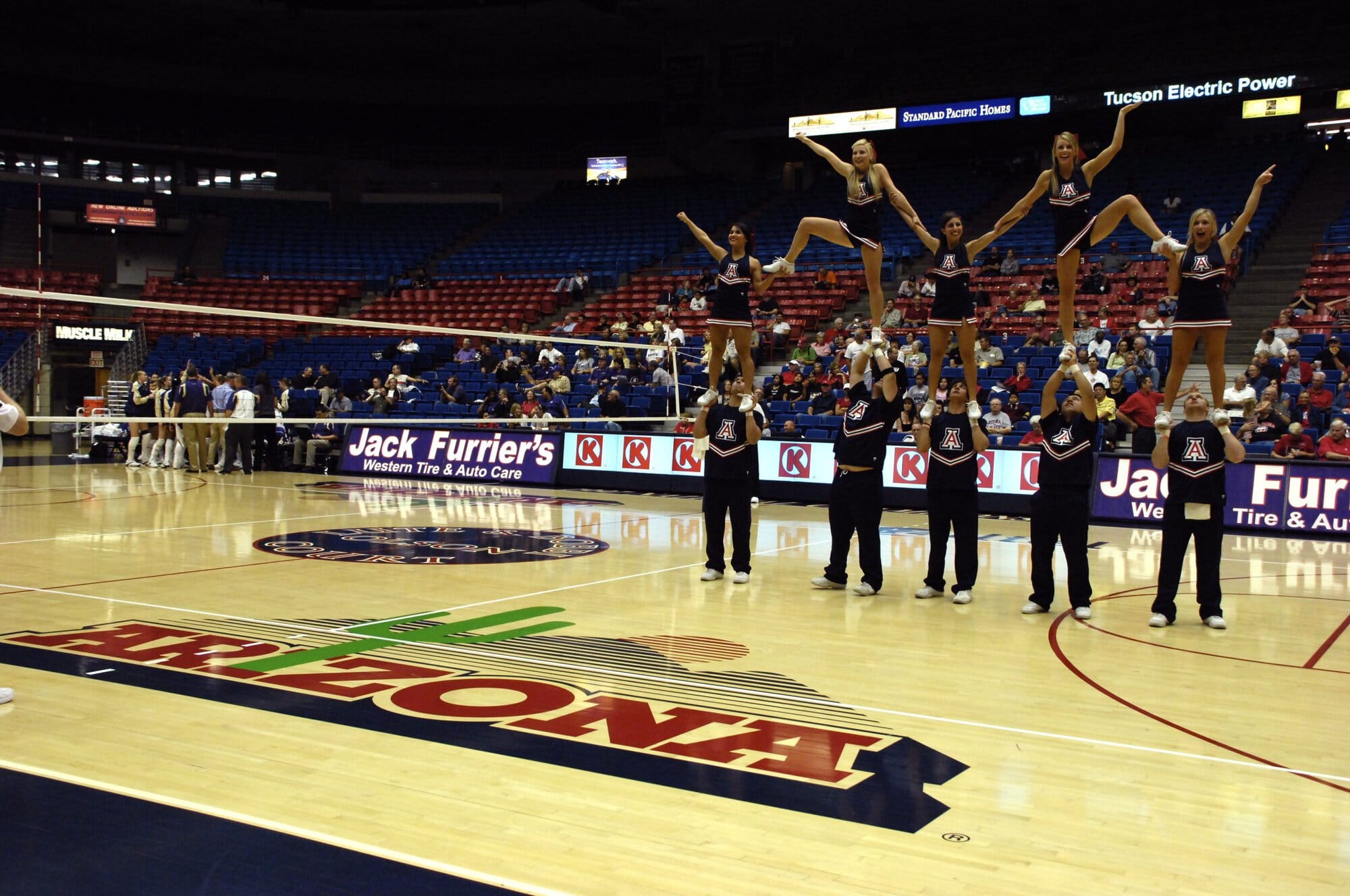 UA Volleyball vs Washington State 11-01-07