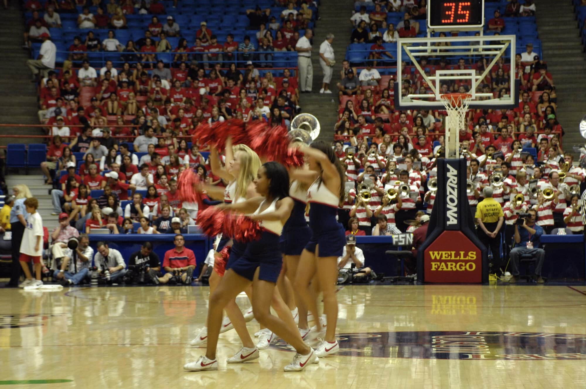UA vs Concordia Basketball 11-04-07