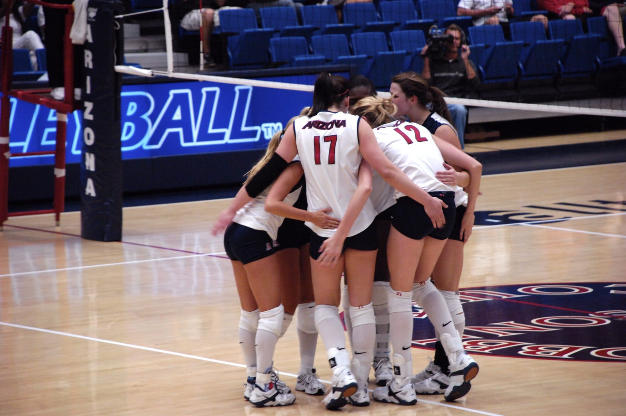 UA Volleyball vs Washington State 11-01-07