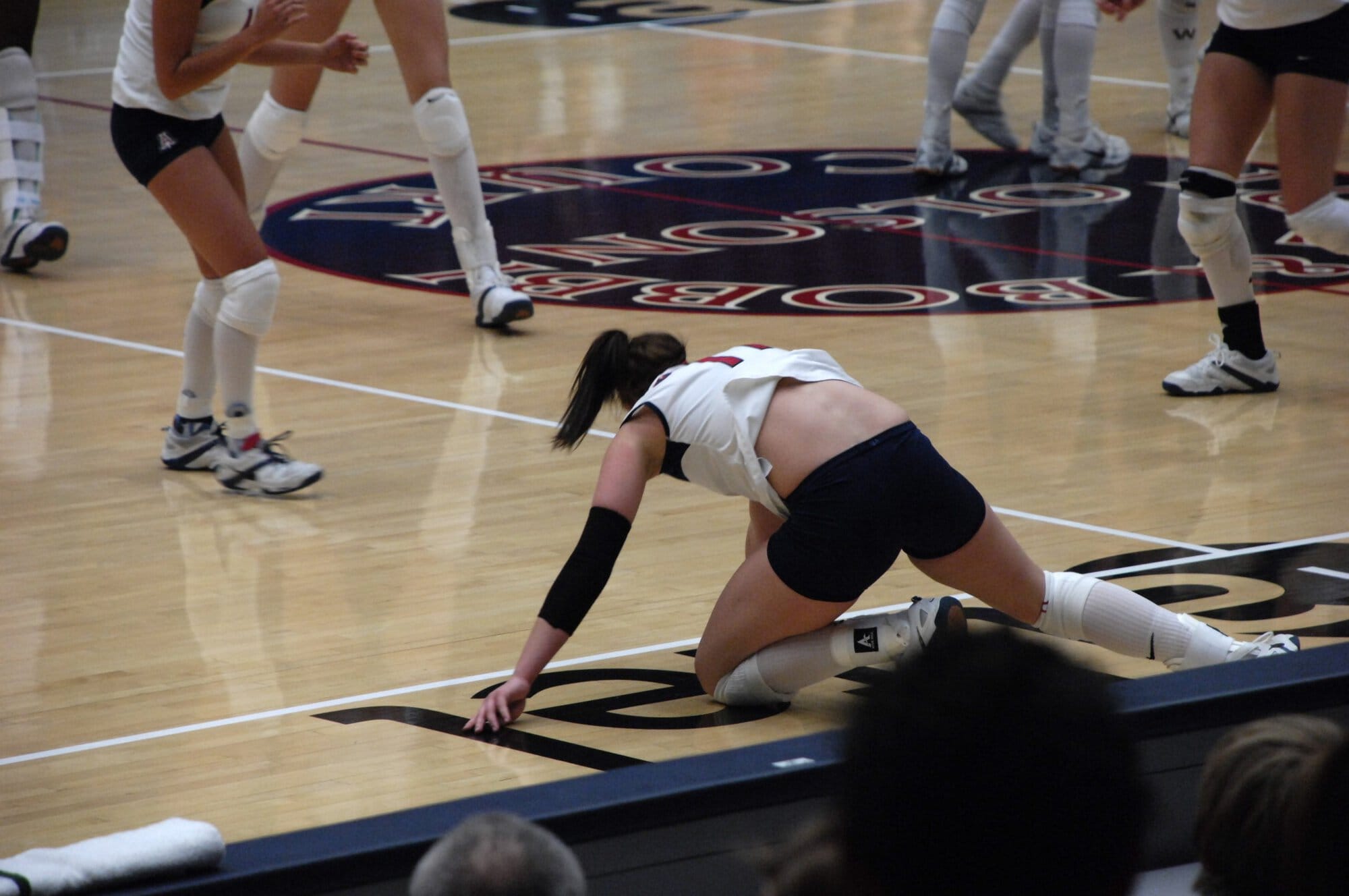 UA Volleyball vs Washington State 11-01-07