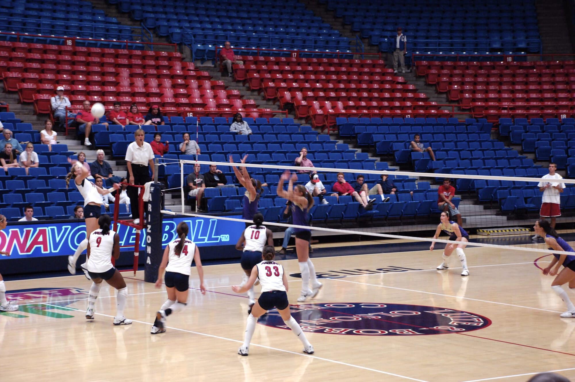UA Volleyball vs Washington State 11-01-07