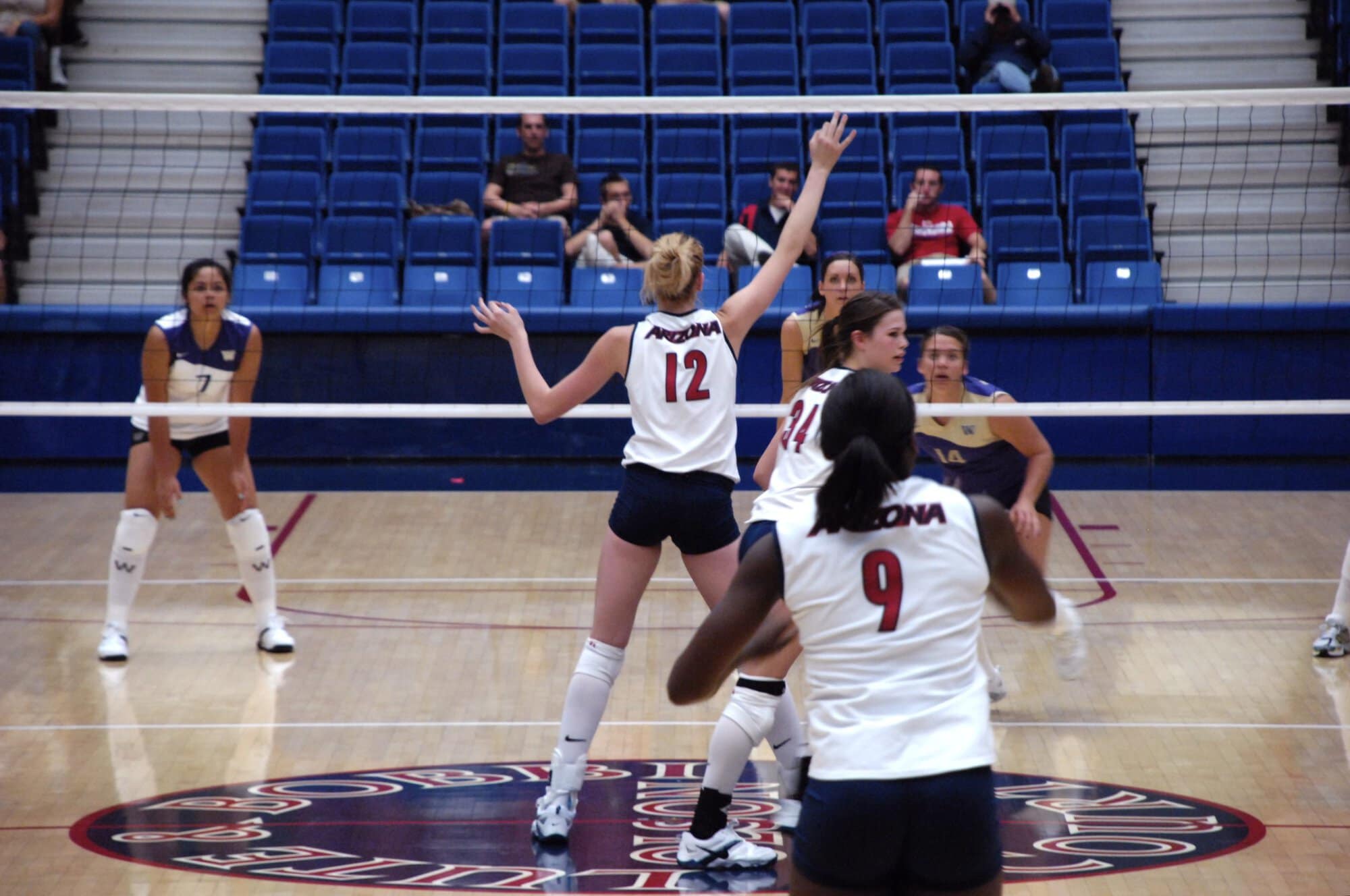 UA Volleyball vs Washington State 11-01-07