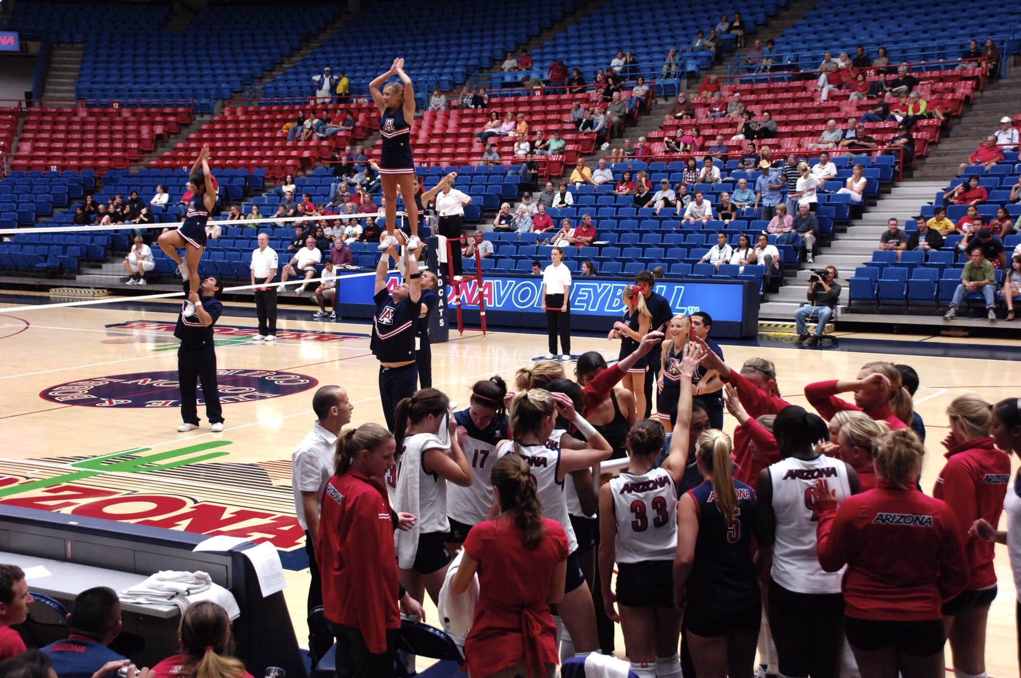 UA Volleyball vs Washington State 11-01-07