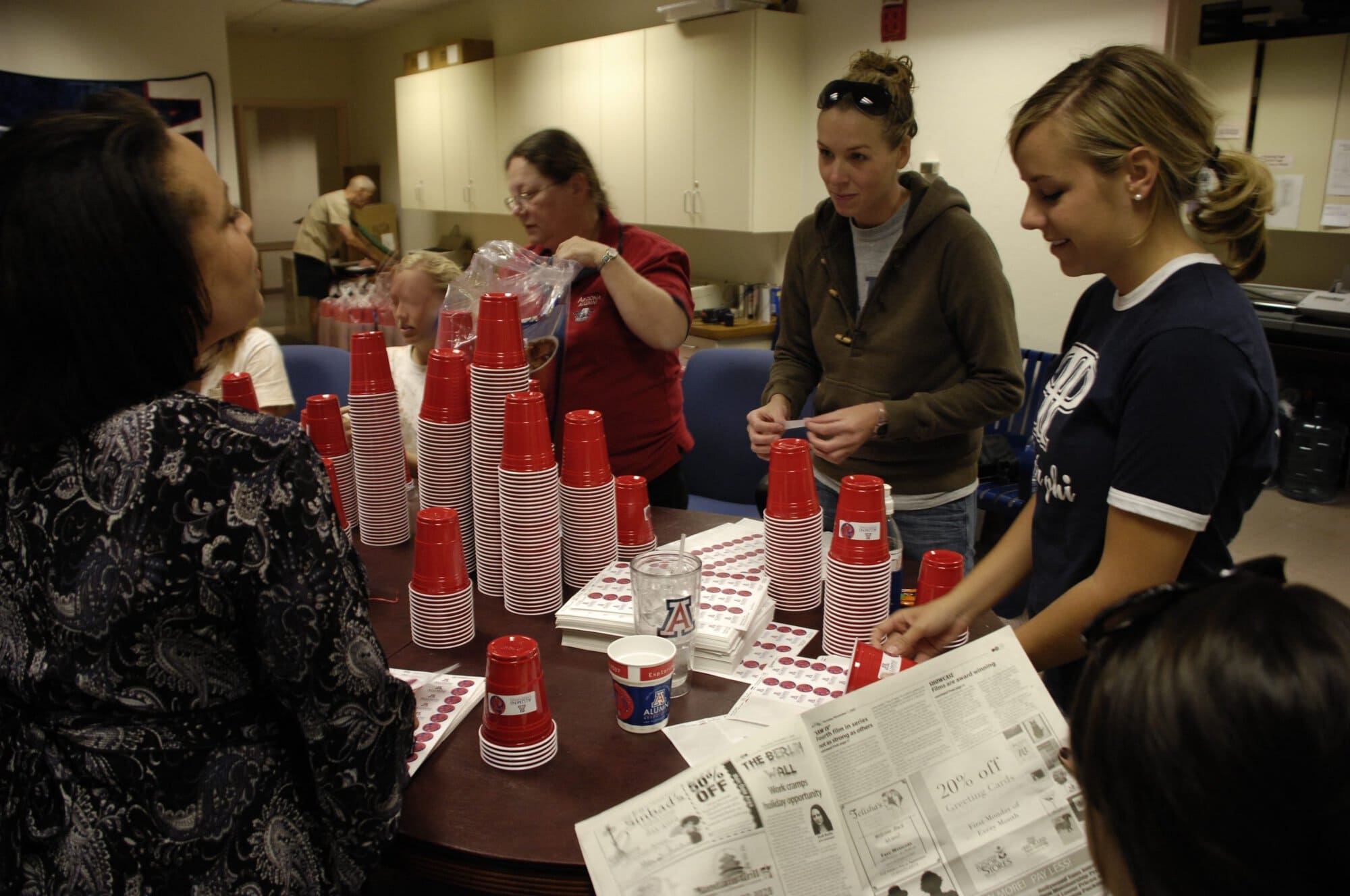 Alumni Assoc Homecoming Prep 11-01-07