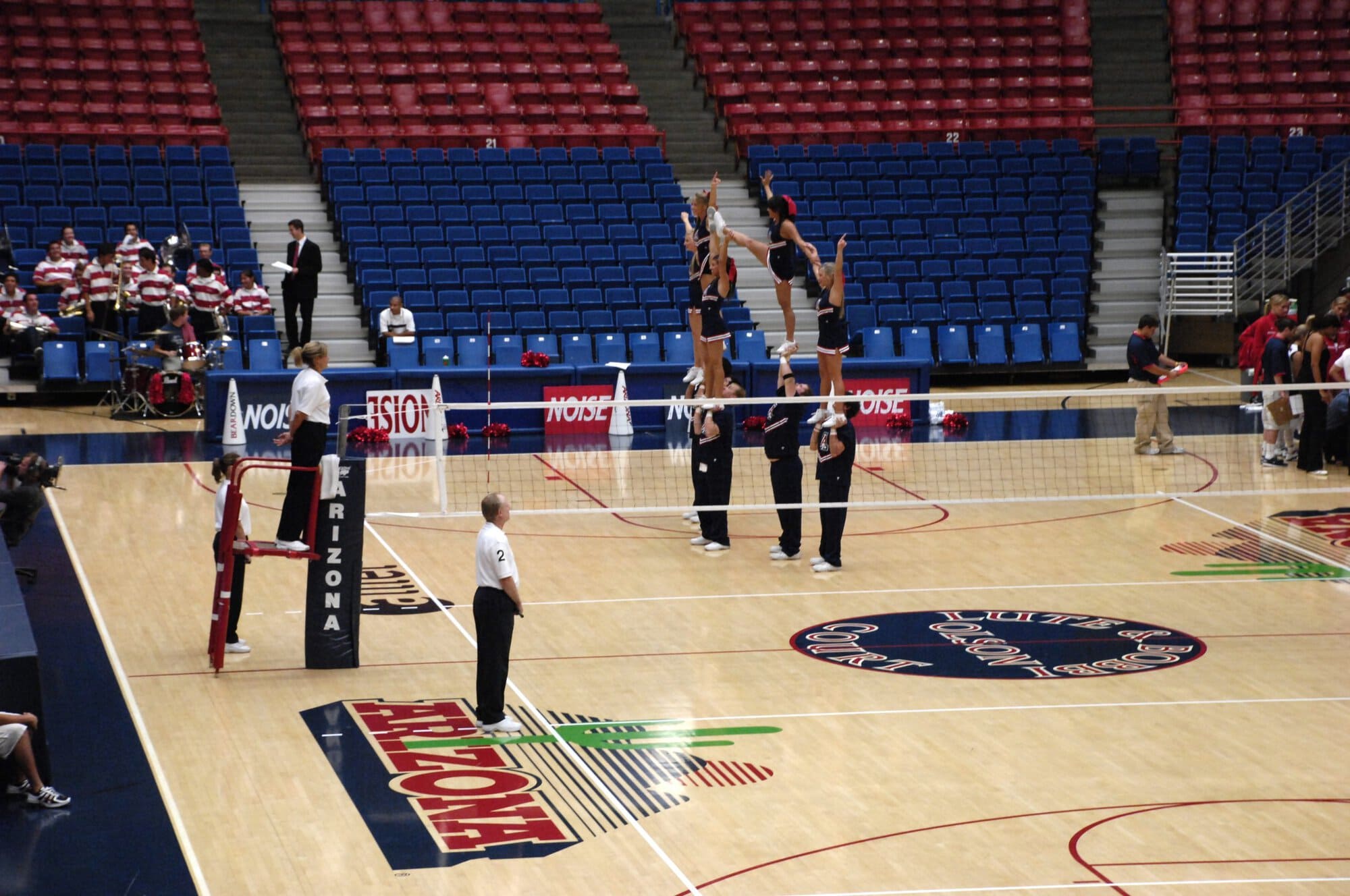 UA Volleyball vs Washington State 11-01-07