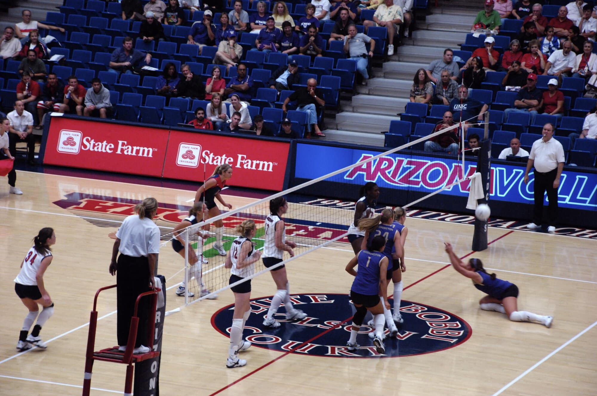 UA Volleyball vs Washington State 11-01-07