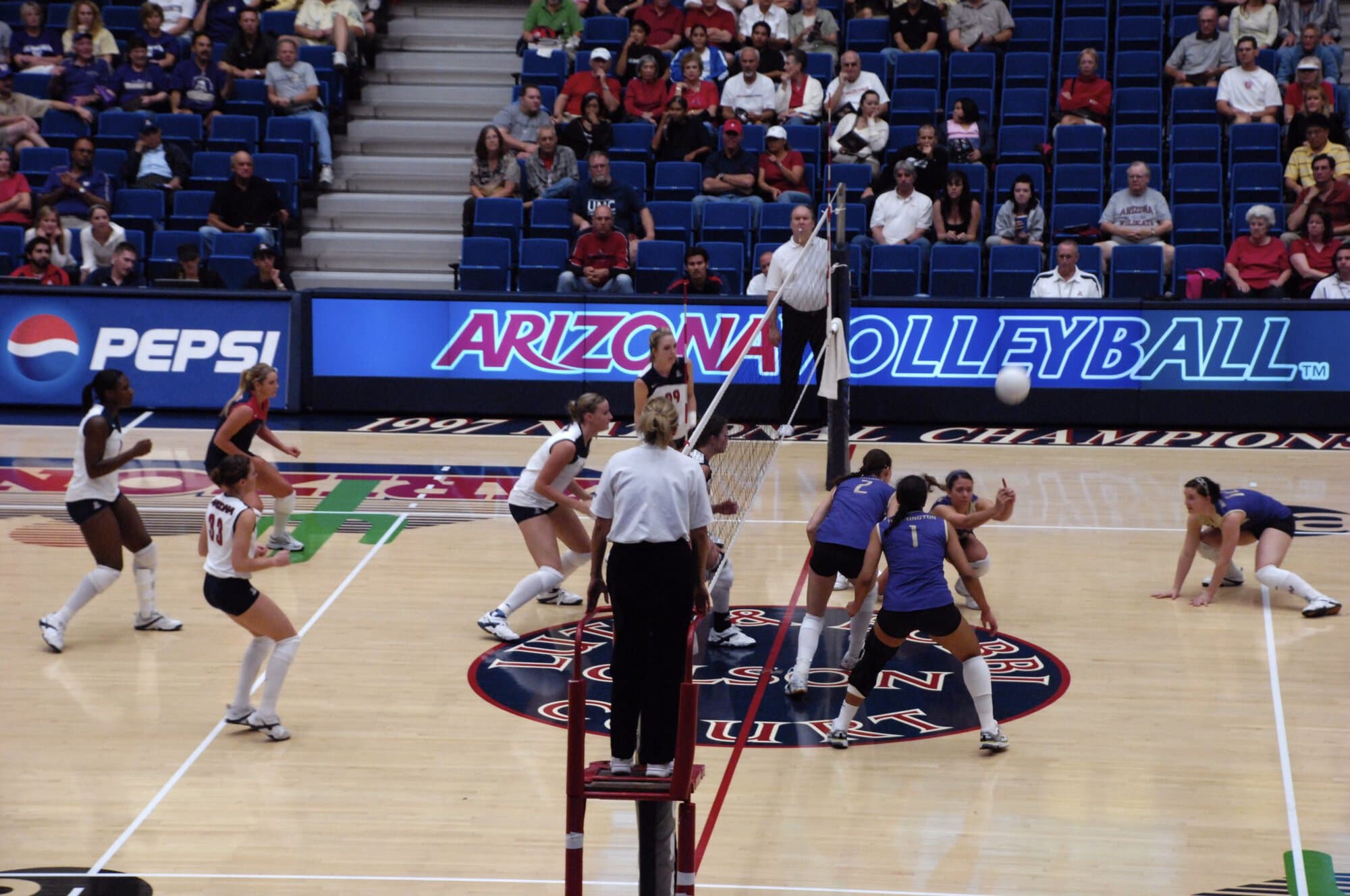 UA Volleyball vs Washington State 11-01-07