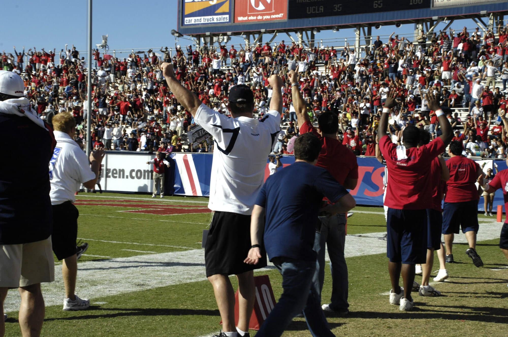 UA vs UCLA Football Game 11-03-07