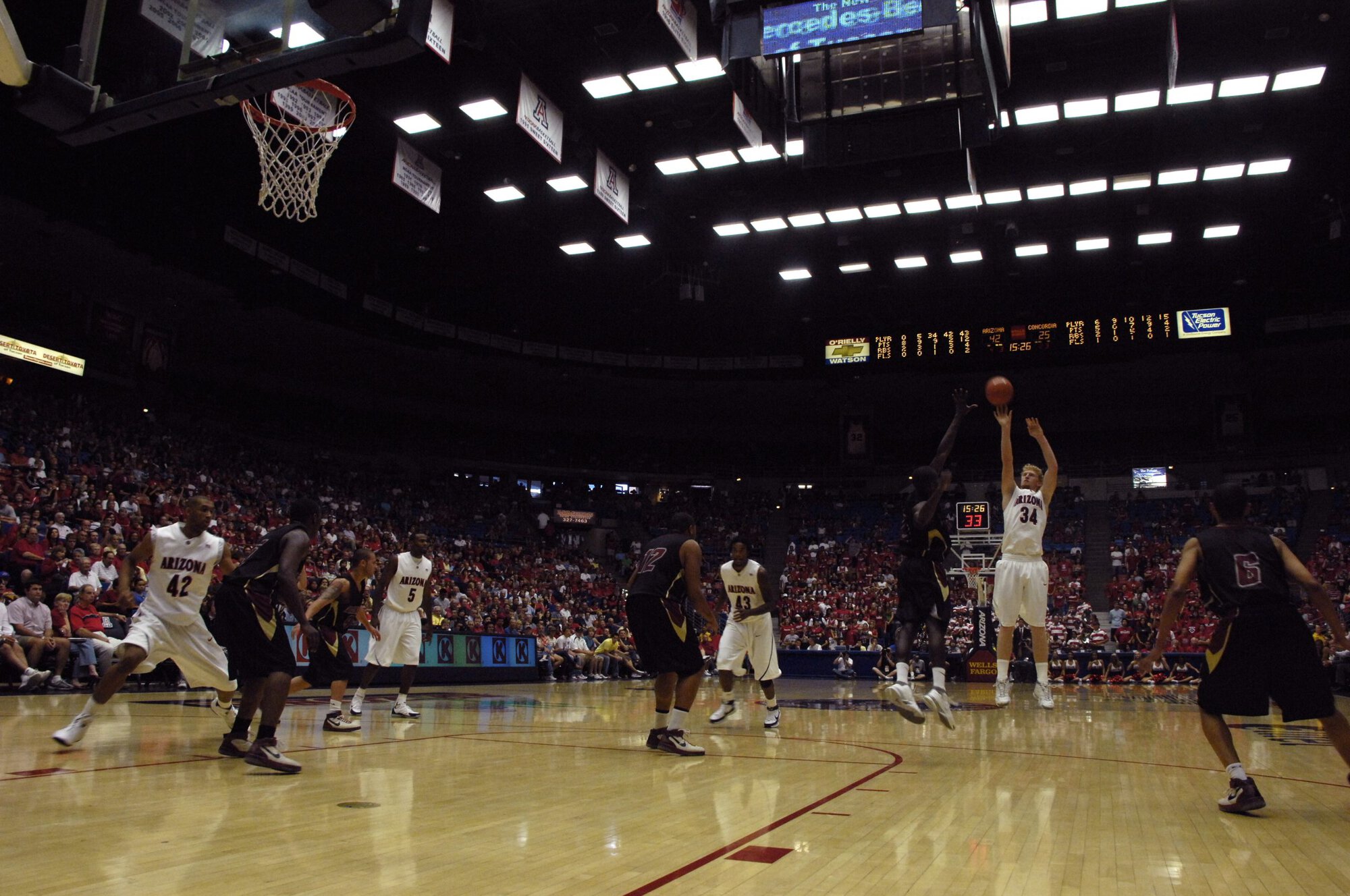 UA vs Concordia Basketball 11-04-07