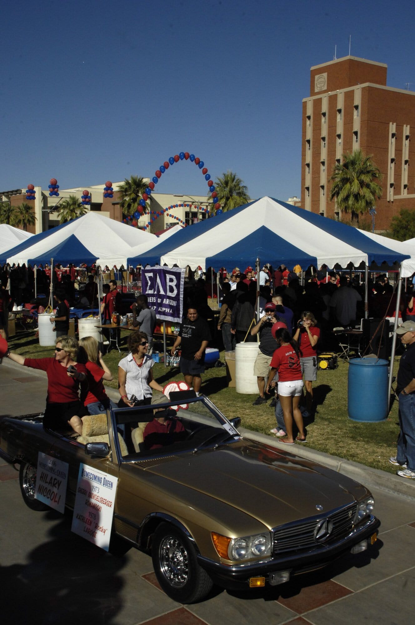 Homecoming Parade 11-03-07
