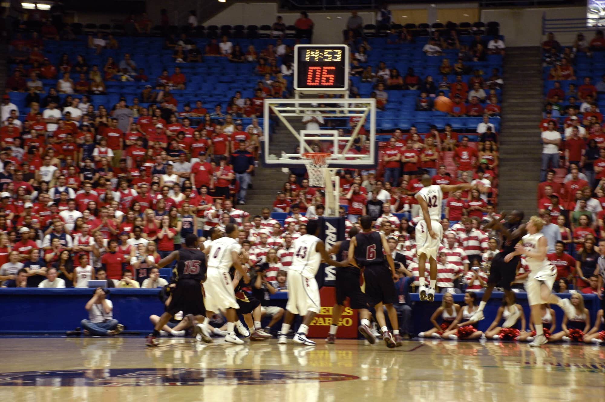 UA vs Concordia Basketball 11-04-07