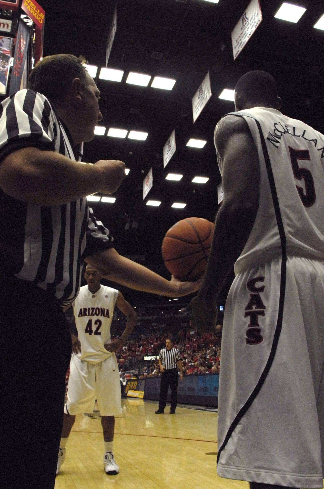 UA vs Concordia Basketball 11-04-07