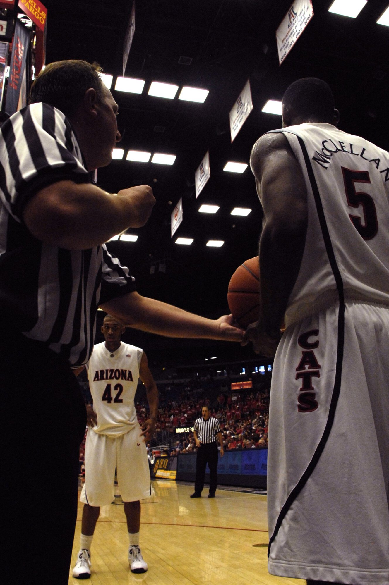 UA vs Concordia Basketball 11-04-07