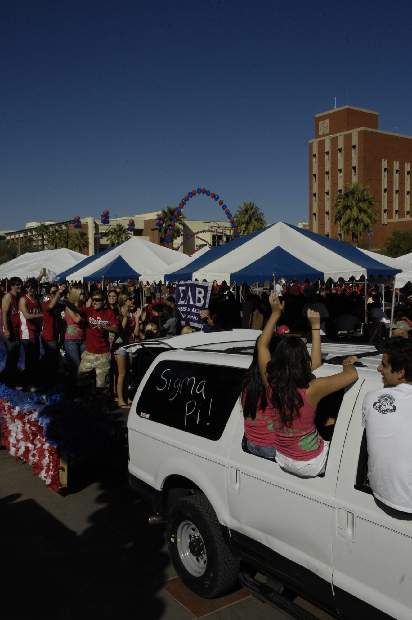 Homecoming Parade 11-03-07