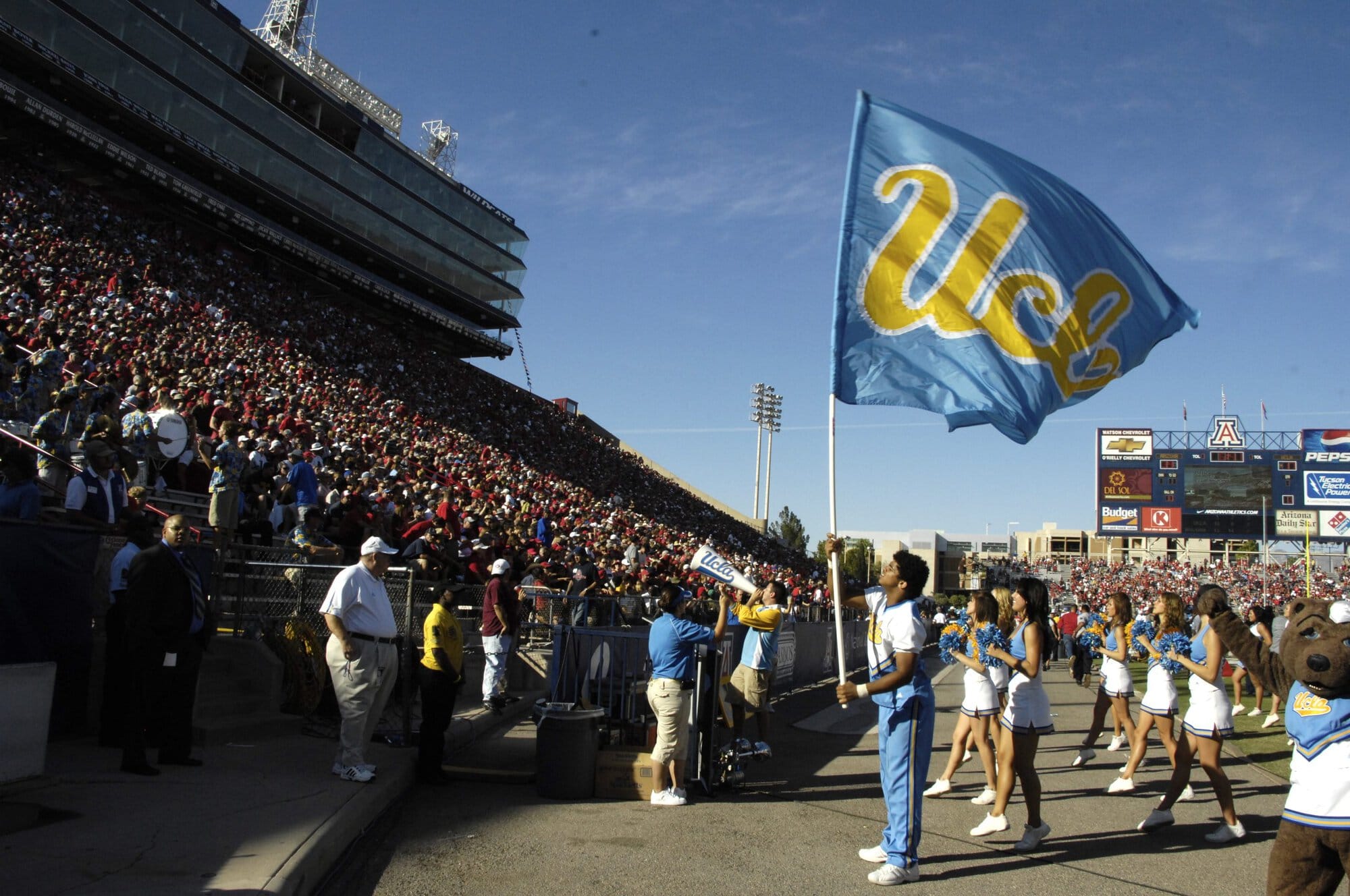 UA vs UCLA Football Game 11-03-07