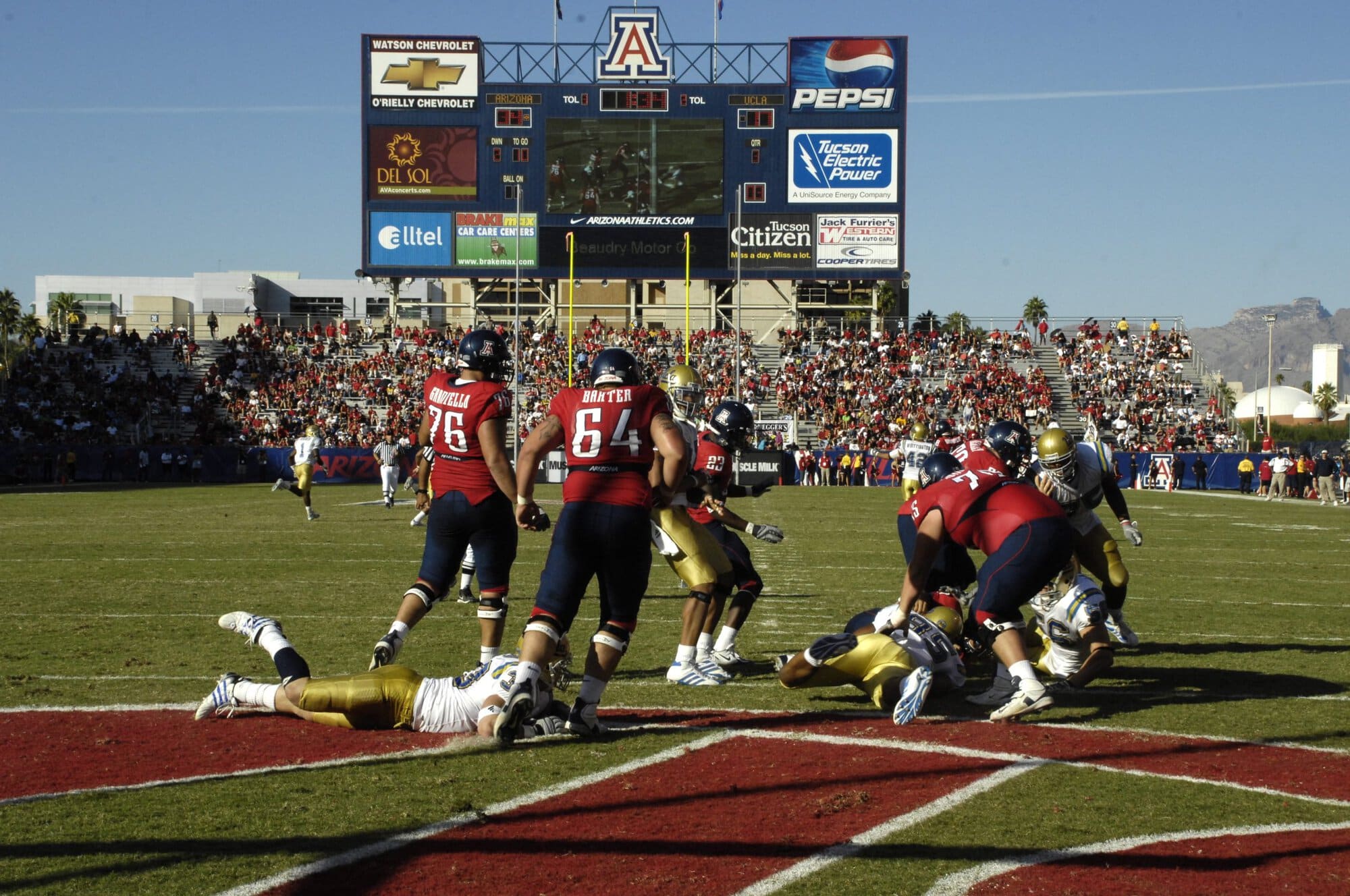 UA vs UCLA Football Game 11-03-07