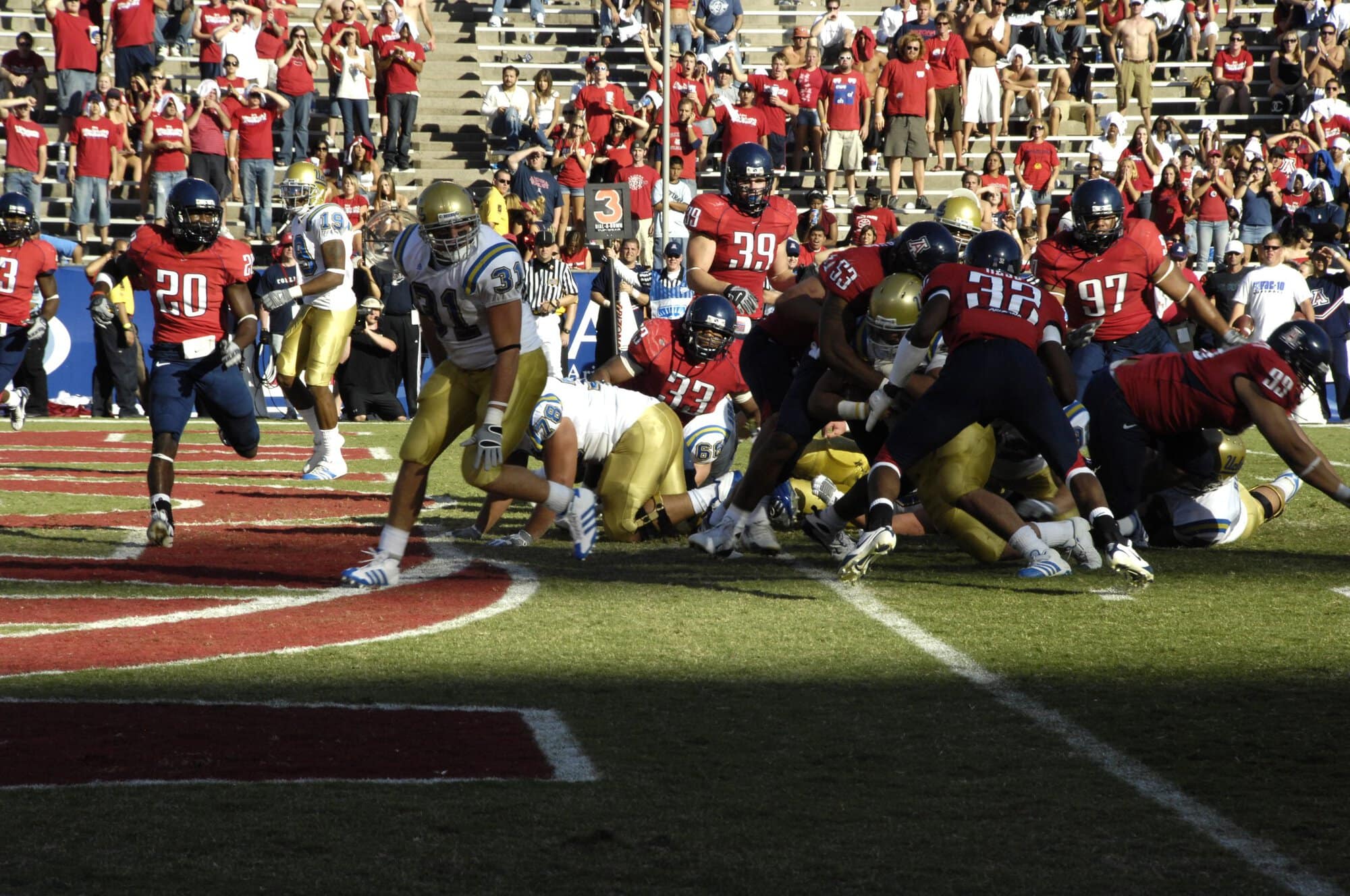 UA vs UCLA Football Game 11-03-07
