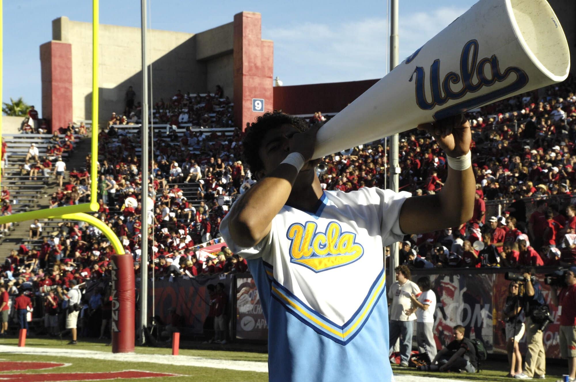 UA vs UCLA Football Game 11-03-07