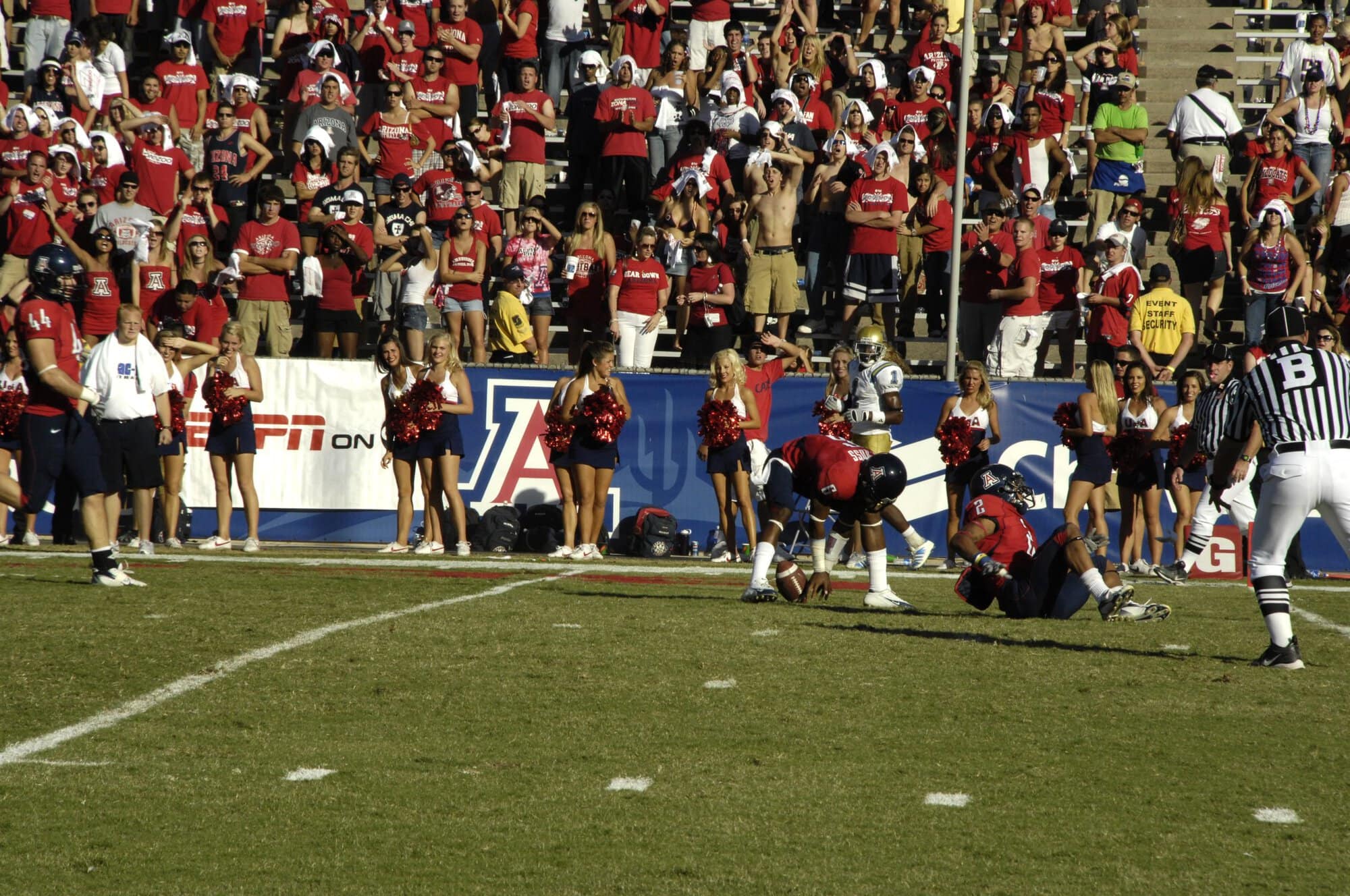 UA vs UCLA Football Game 11-03-07