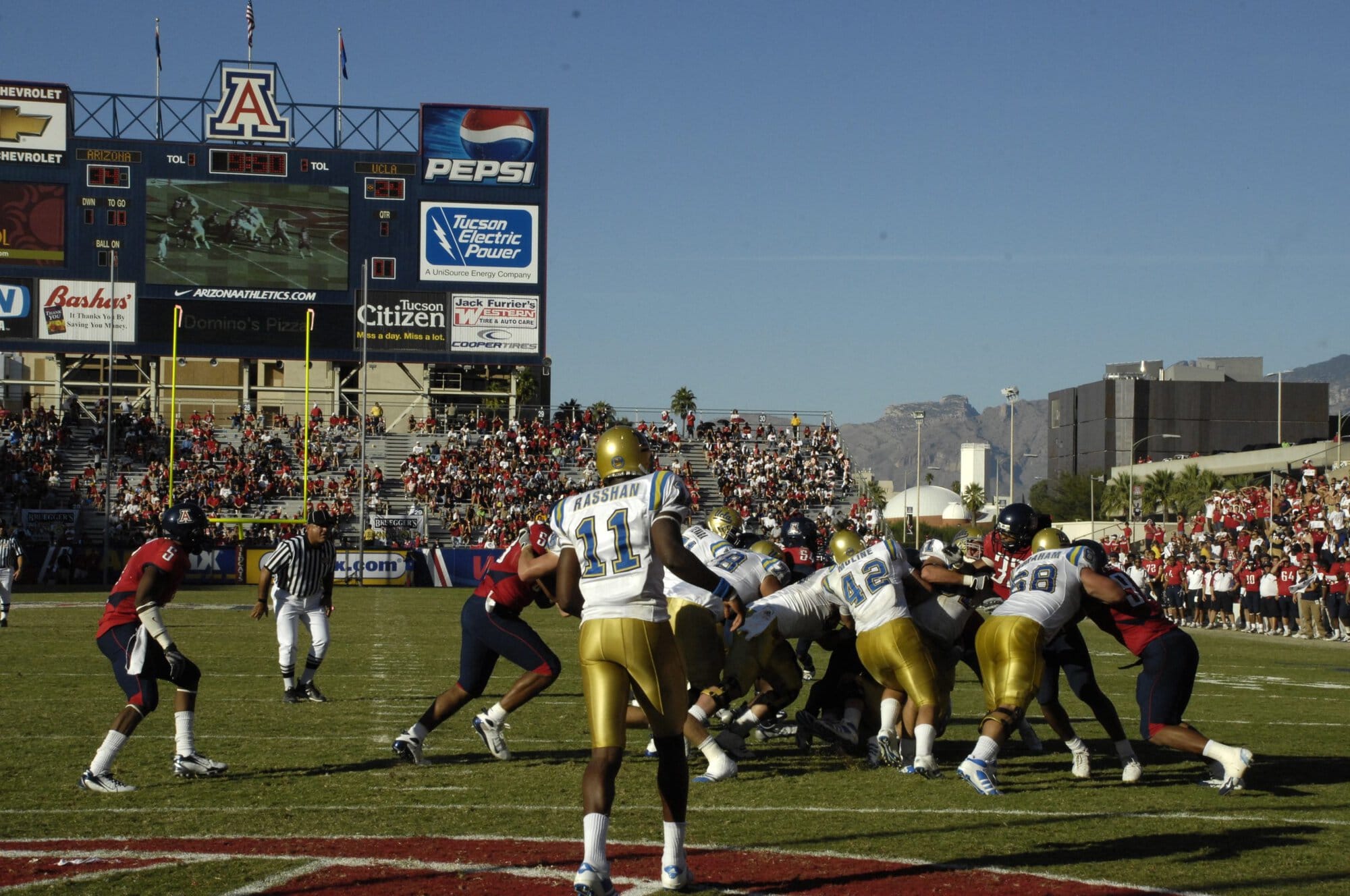 UA vs UCLA Football Game 11-03-07