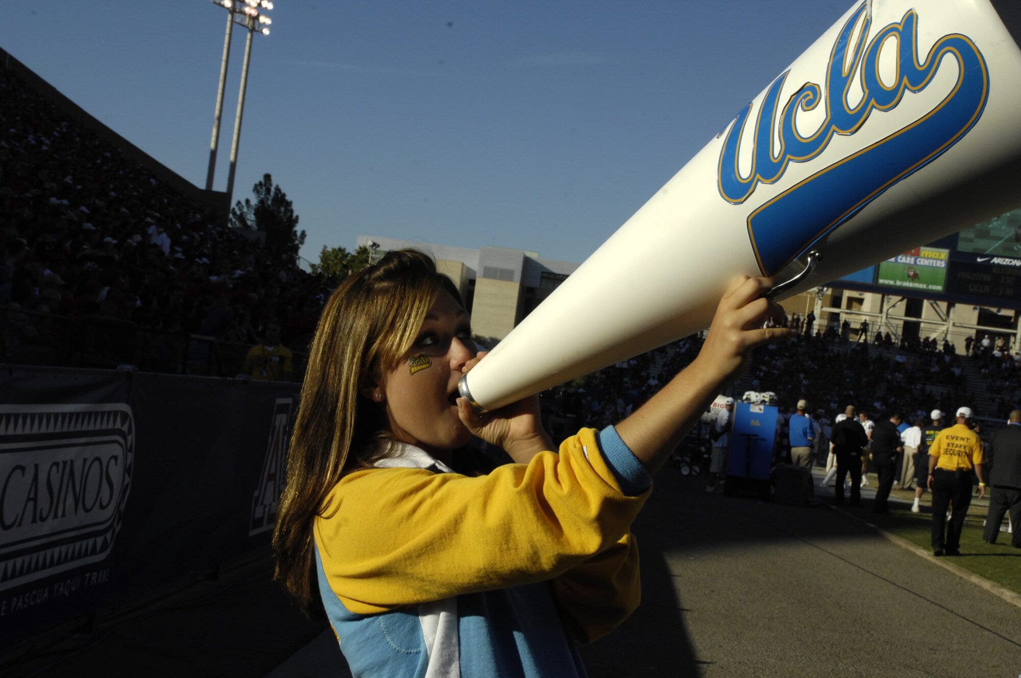 UA vs UCLA Football Game 11-03-07
