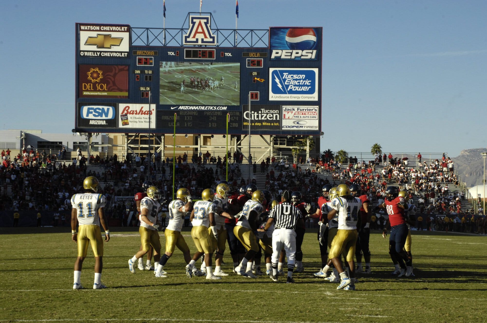UA vs UCLA Football Game 11-03-07