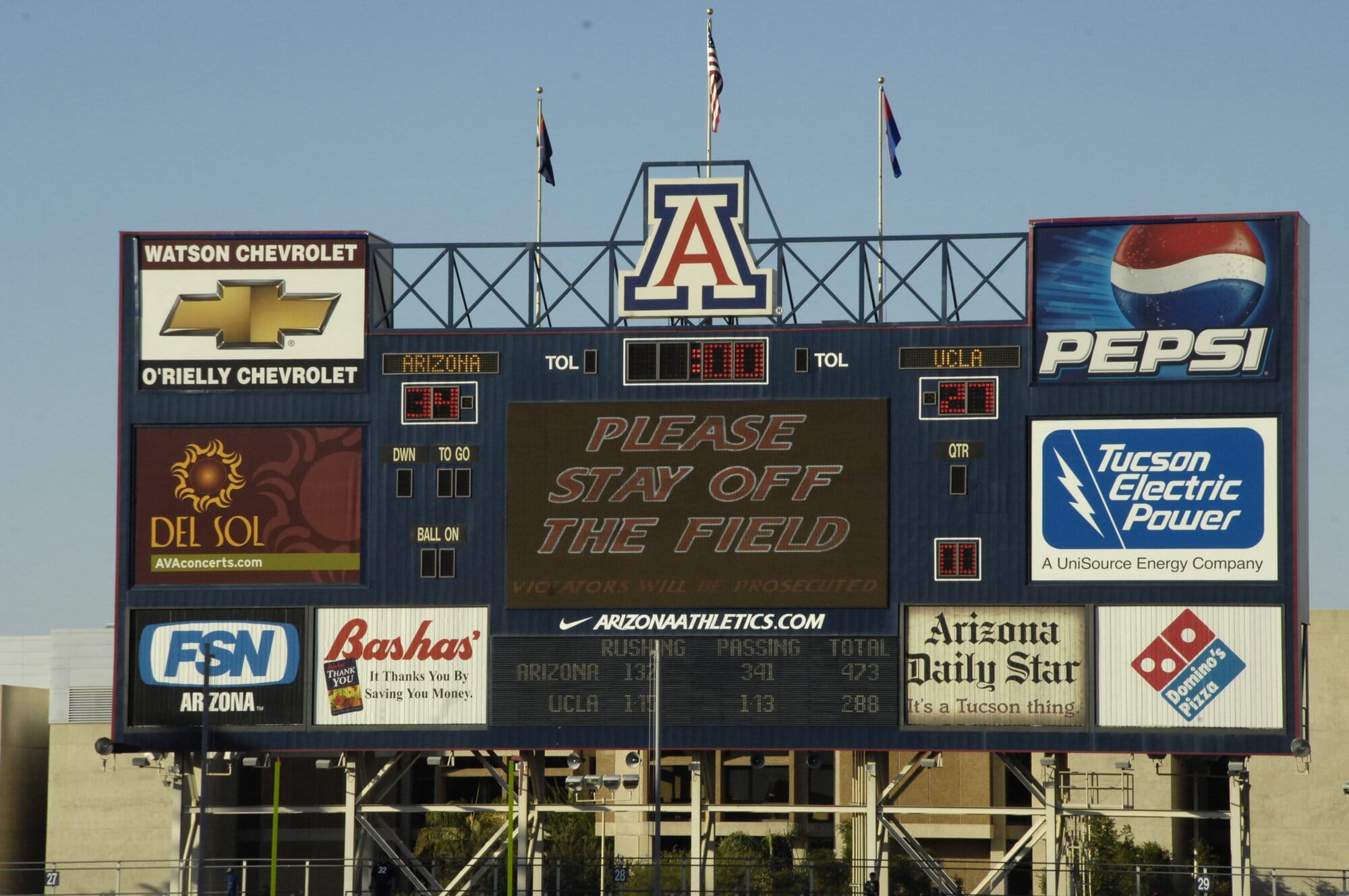 UA vs UCLA Football Game 11-03-07