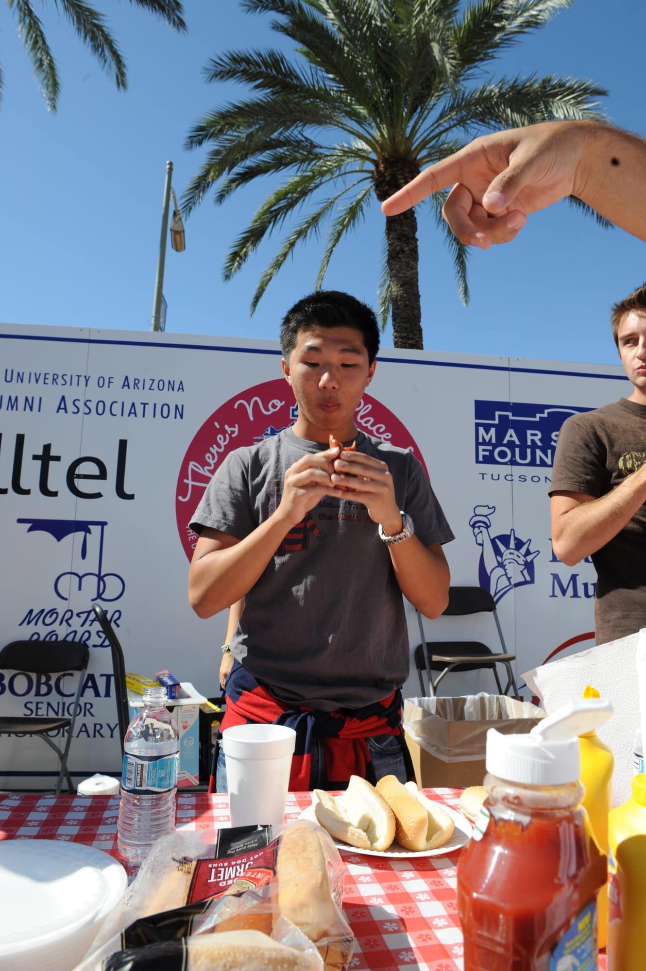 Homecoming 2008 Eating Contest