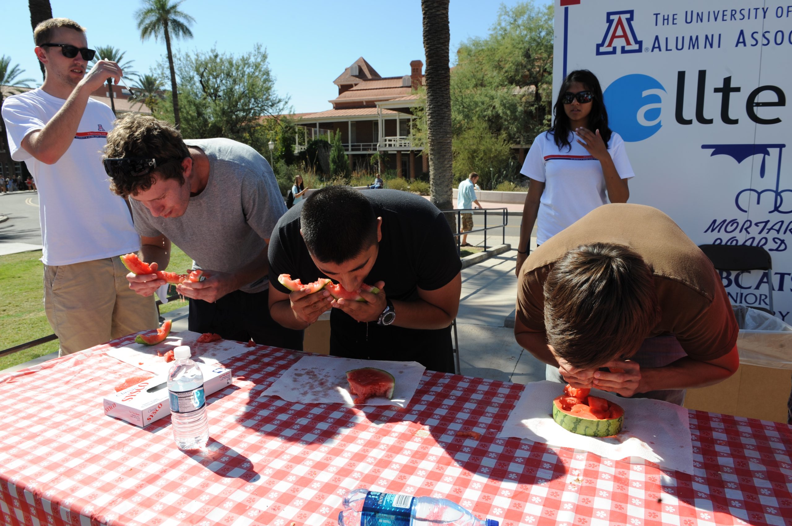 Homecoming 2008 Eating Contest