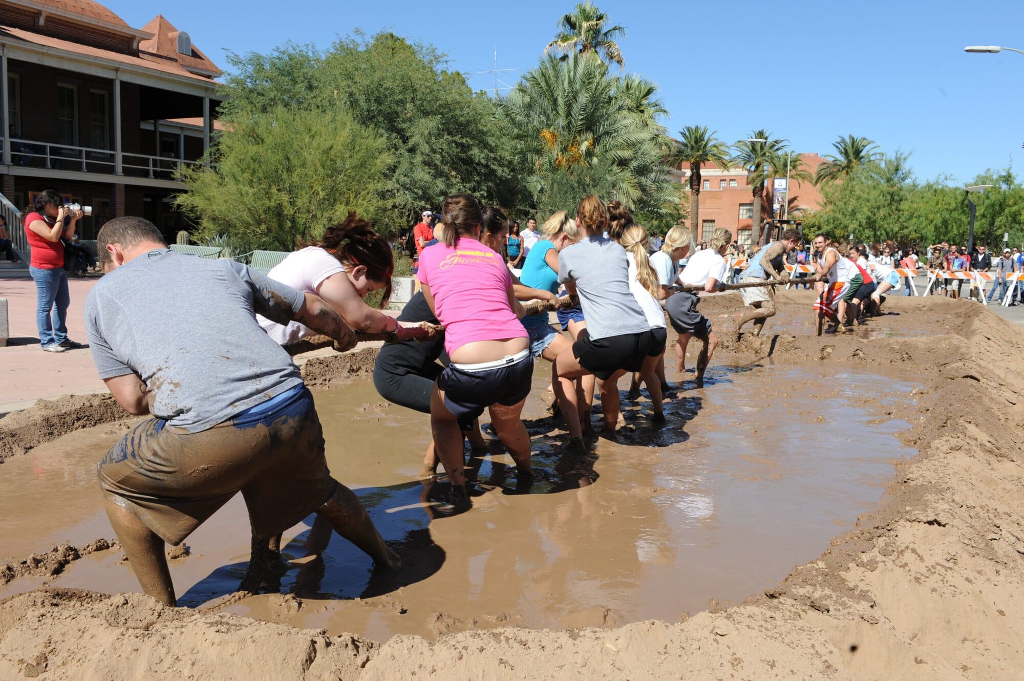 Homecoming 2008 Tug of War