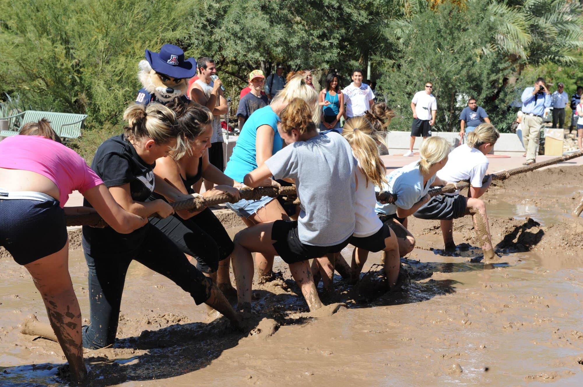 Homecoming 2008 Tug of War