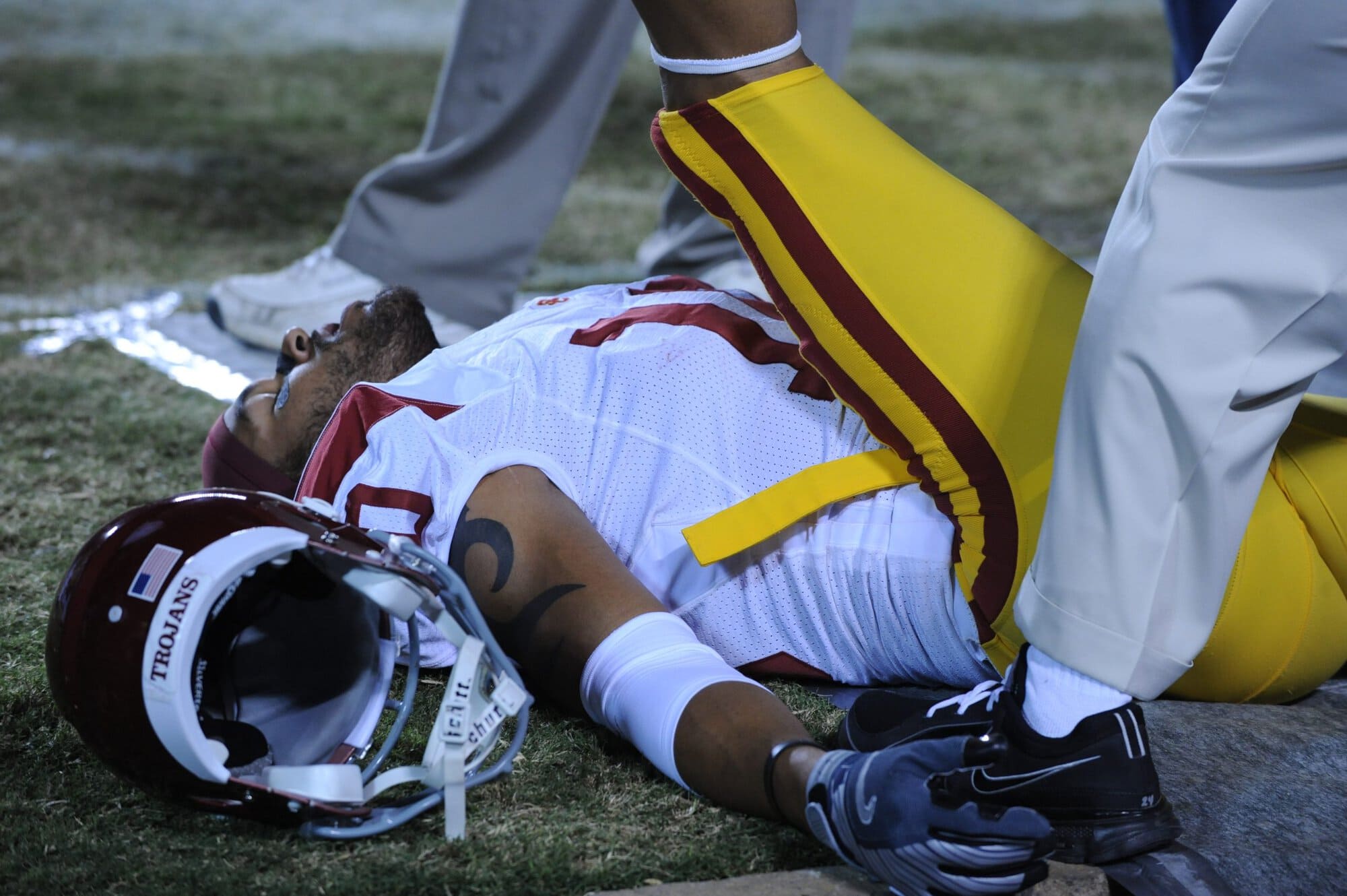USC vs UA – 1st Half (17-10)