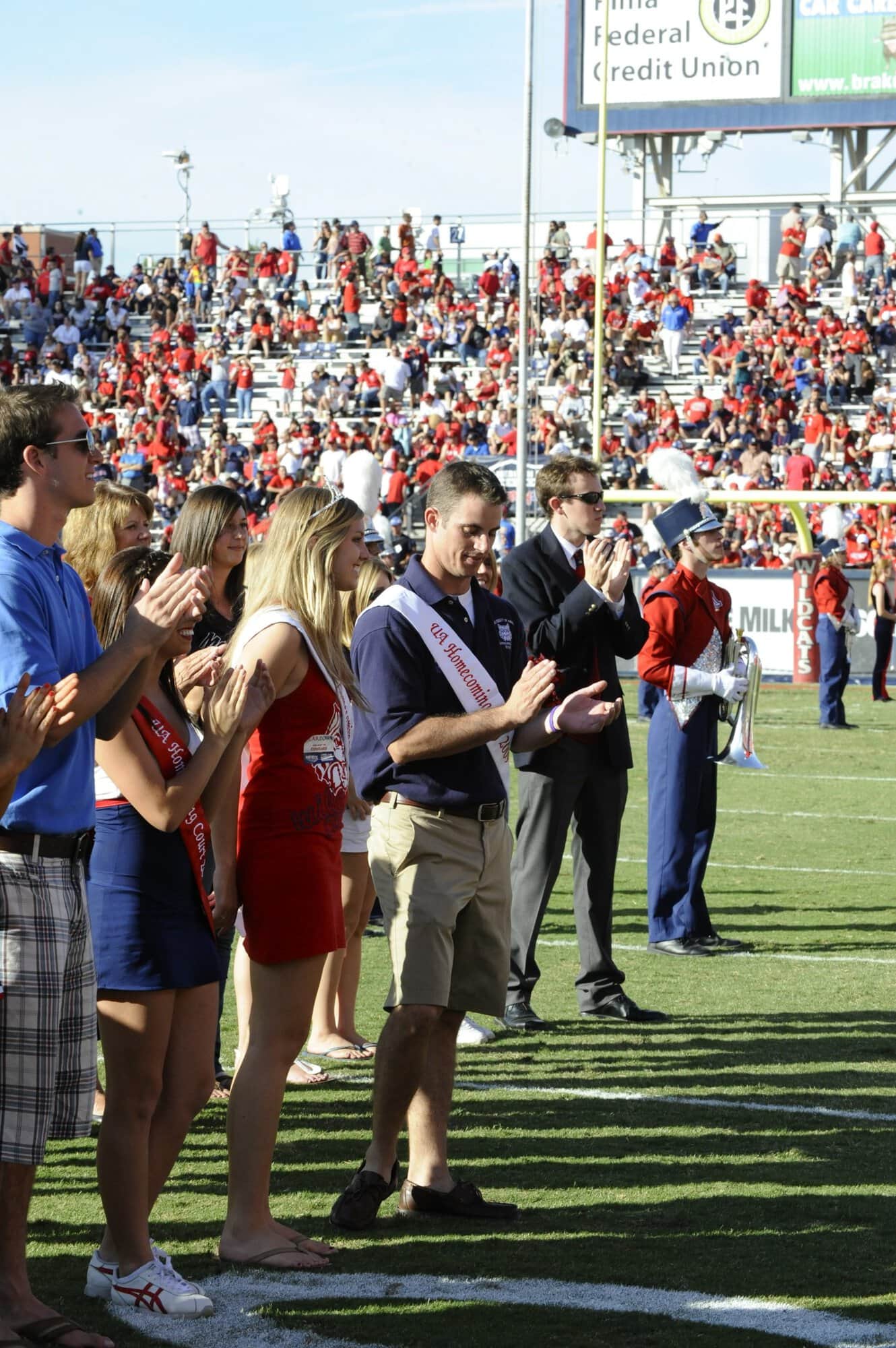 WSU UA Half-Time