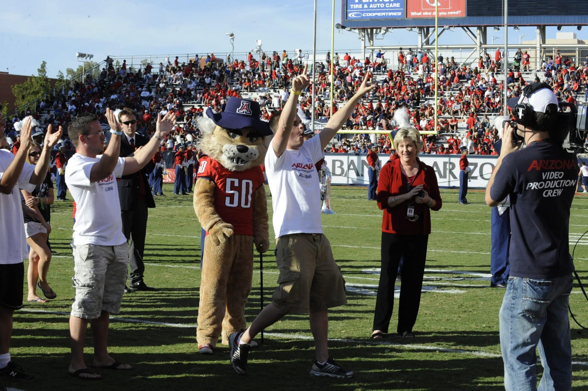 WSU UA Half-Time