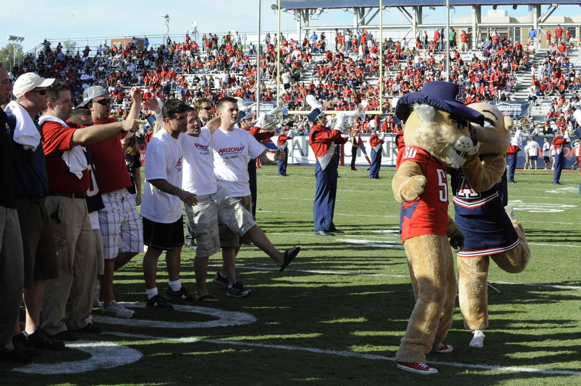 WSU UA Half-Time